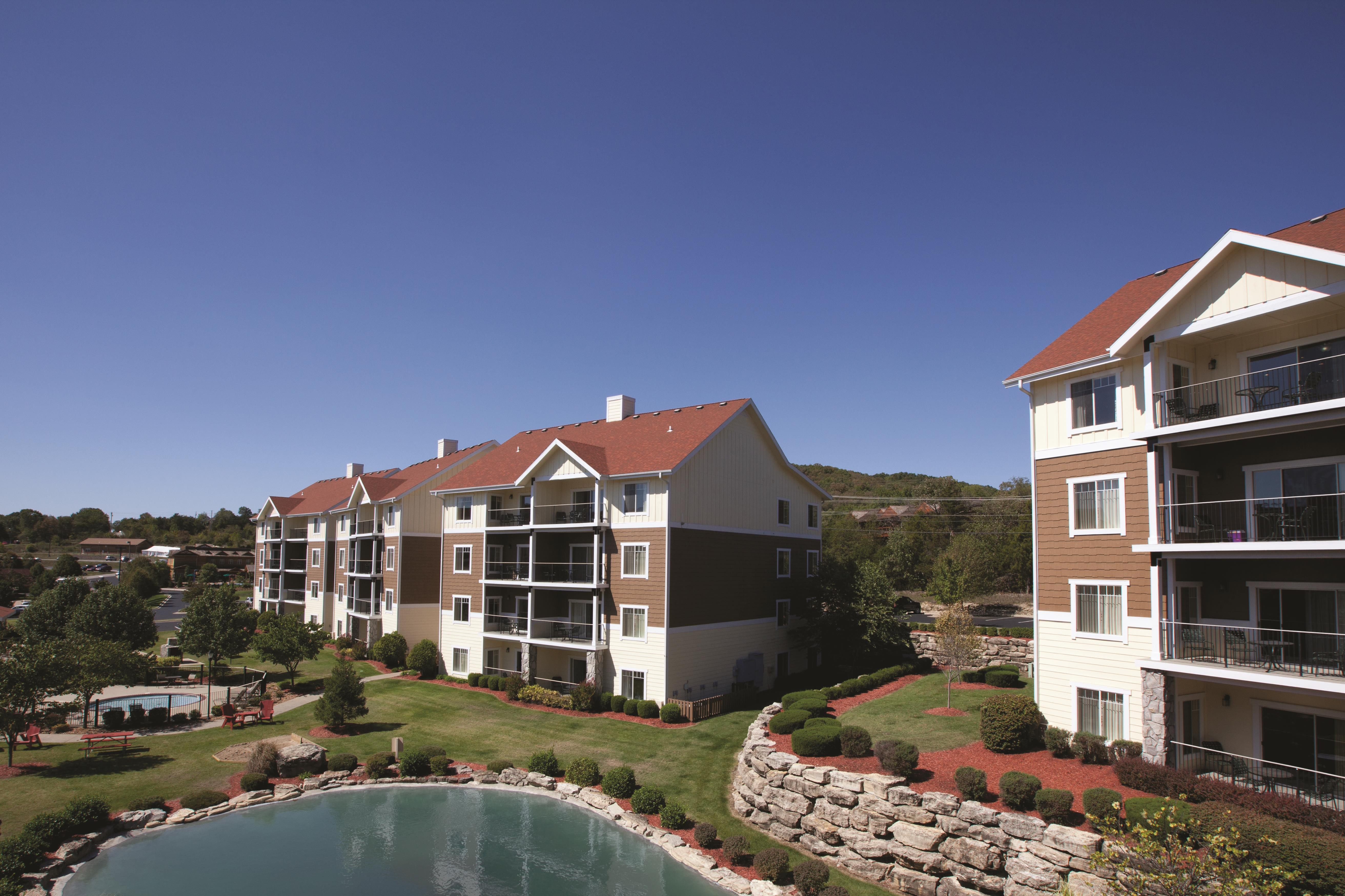 Exterior of Club Wyndham Mountain Vista hotel in Branson, Missouri