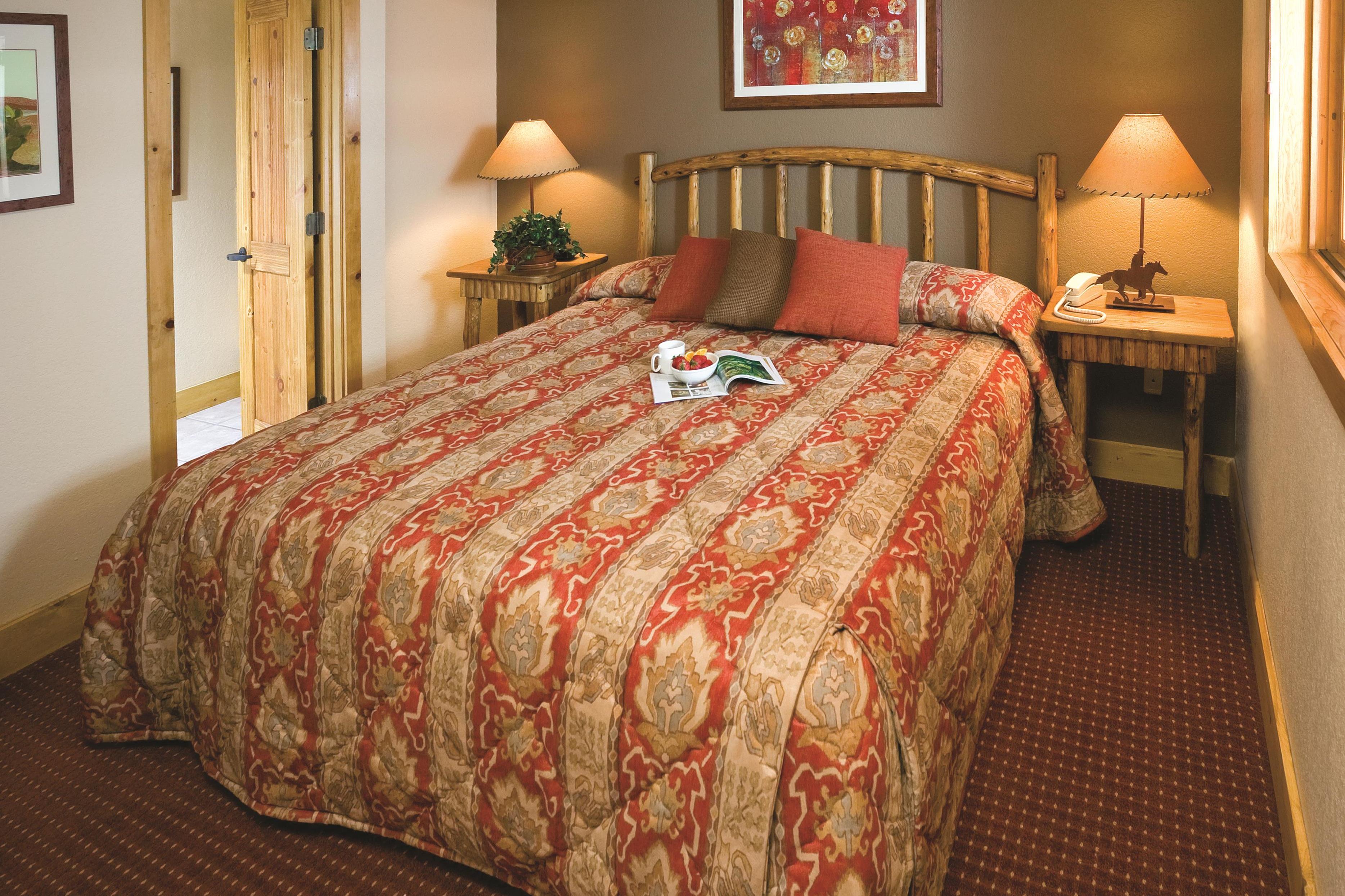 Guest room at the WorldMark Red River in Red River, New Mexico