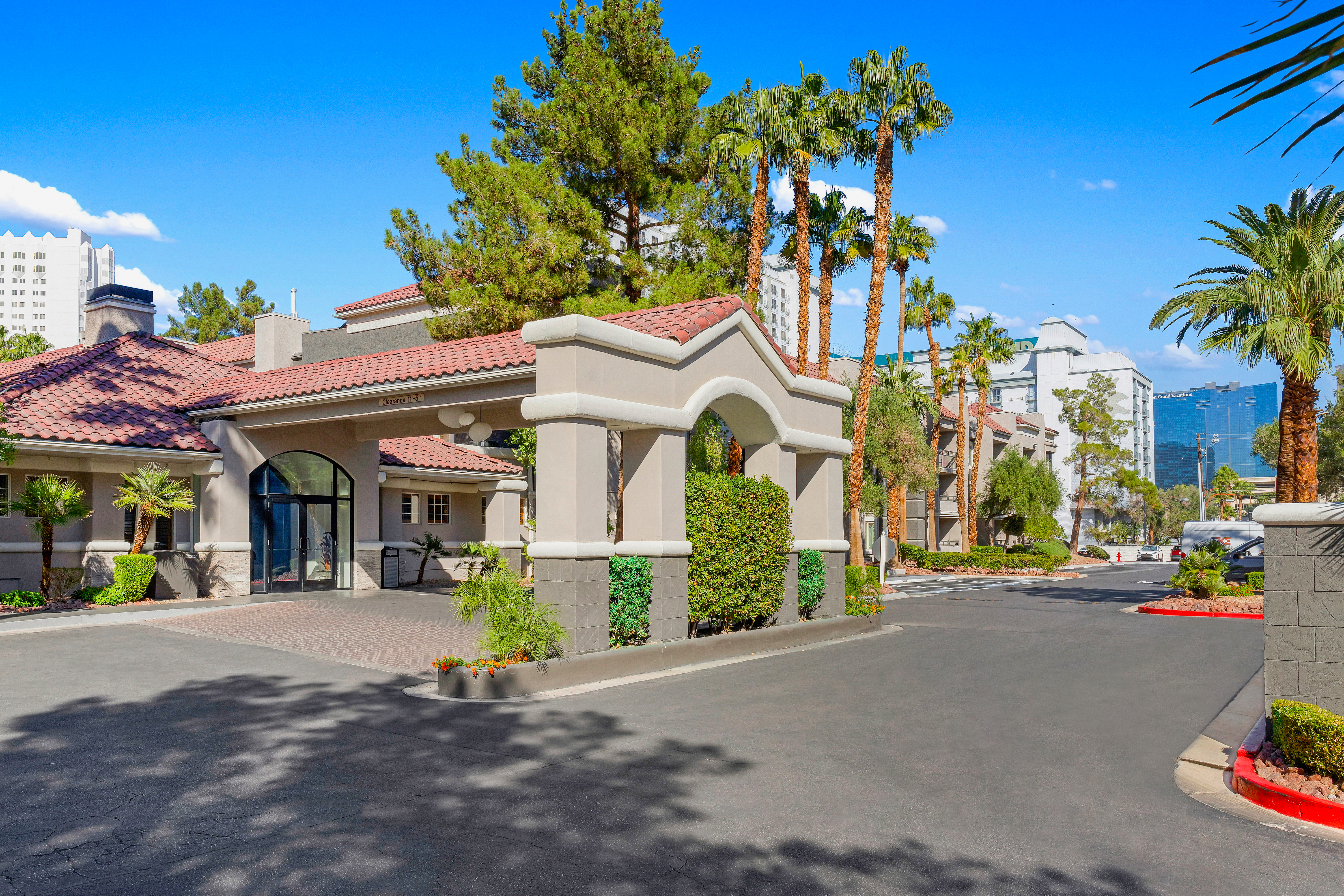 Exterior of Club Wyndham Desert Rose Resort hotel in Las Vegas, Nevada