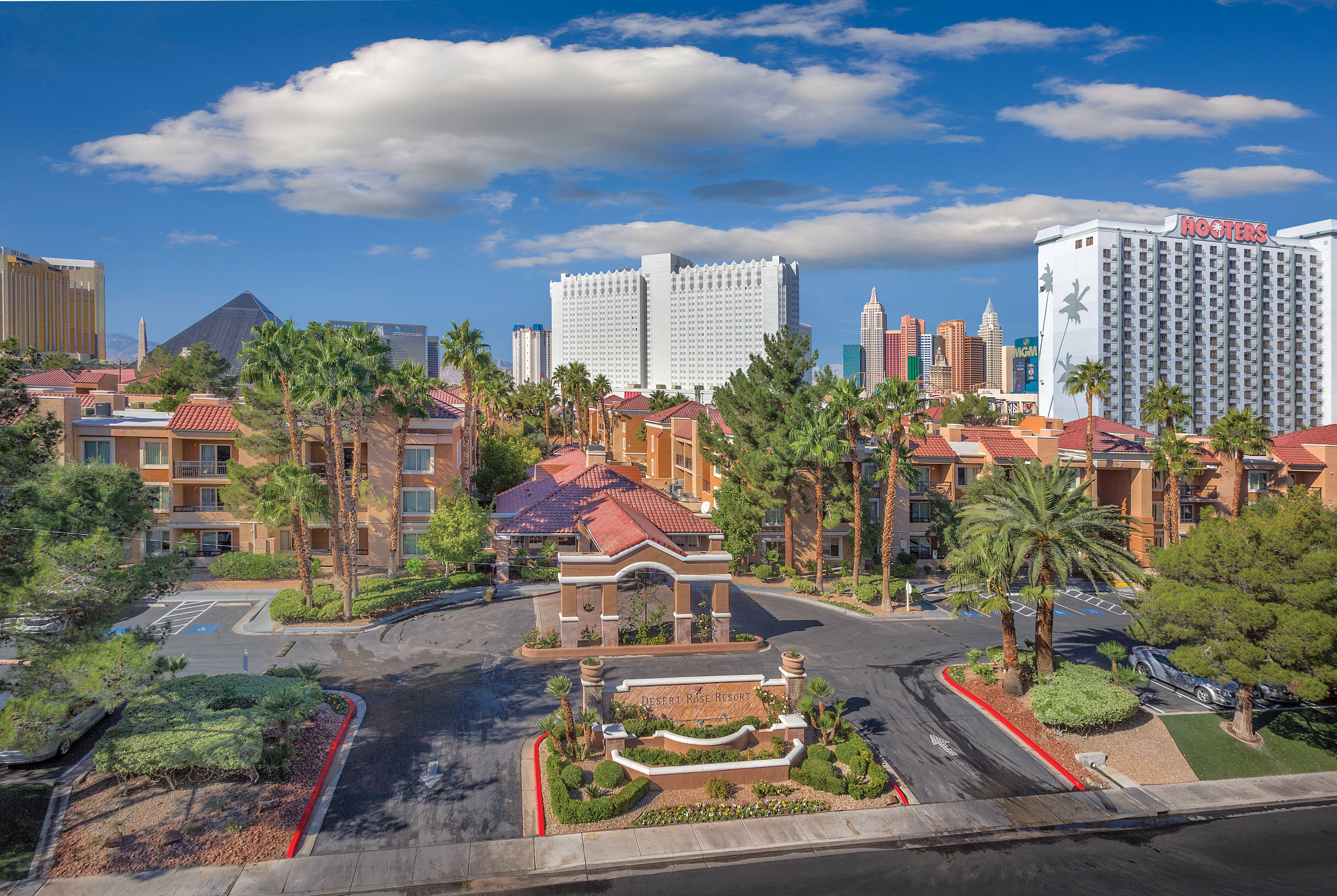 Exterior of Club Wyndham Desert Rose Resort hotel in Las Vegas, Nevada