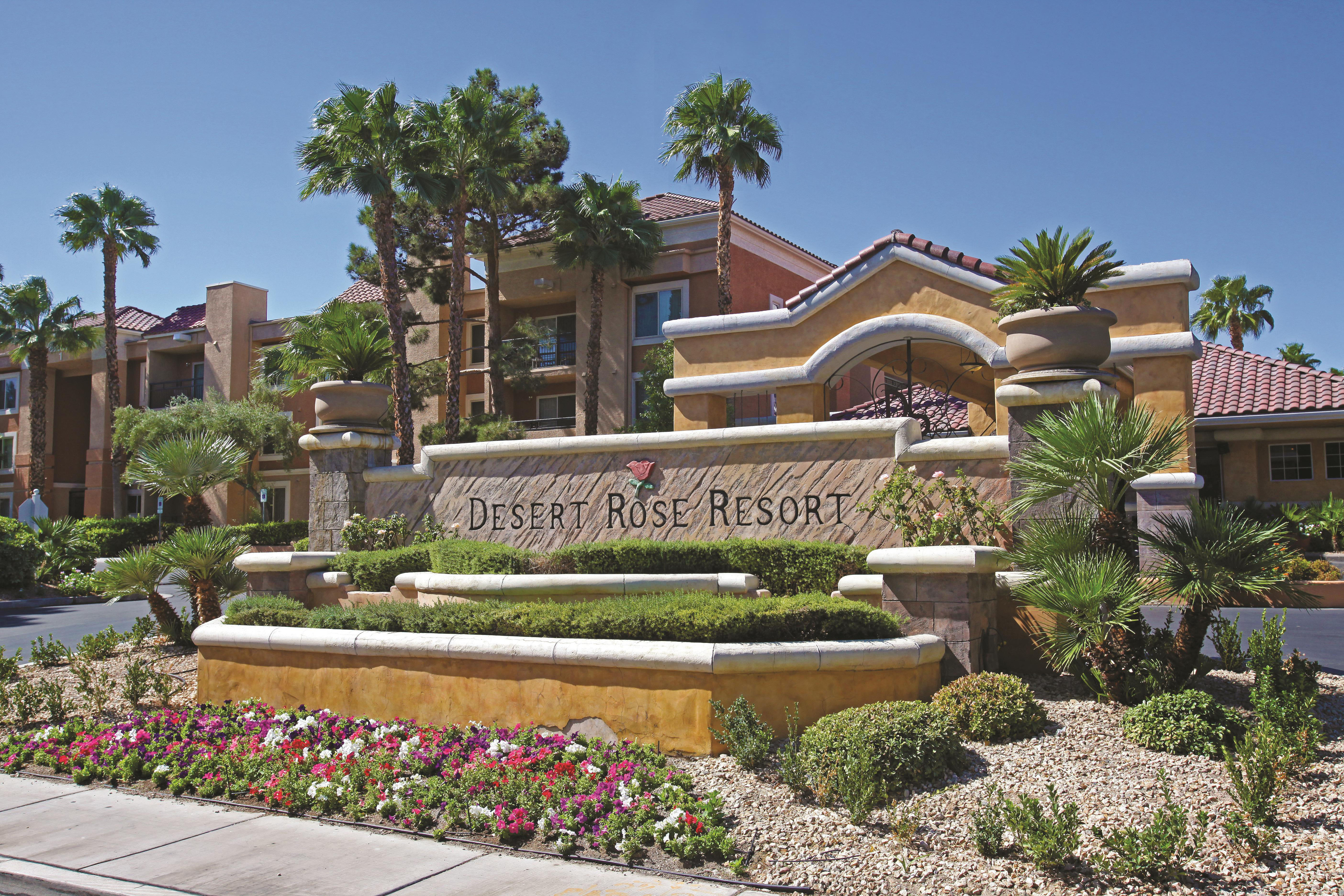 Exterior of Club Wyndham Desert Rose Resort hotel in Las Vegas, Nevada