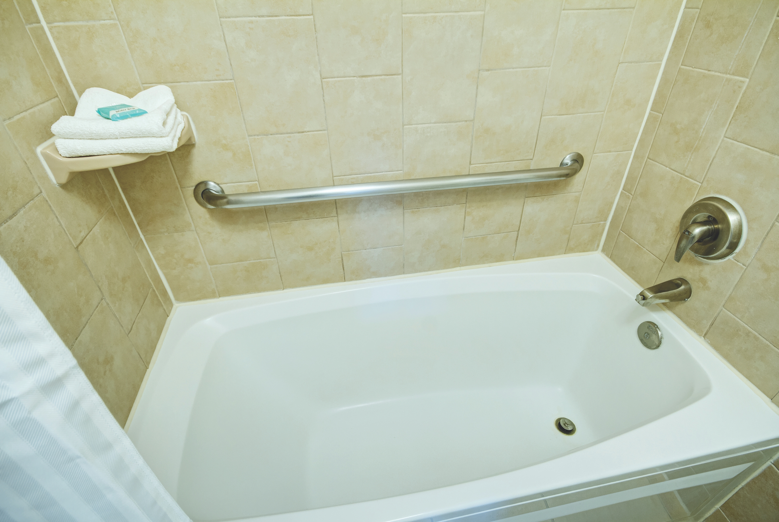 Guest room bath at the Club Wyndham Desert Rose Resort in Las Vegas, Nevada