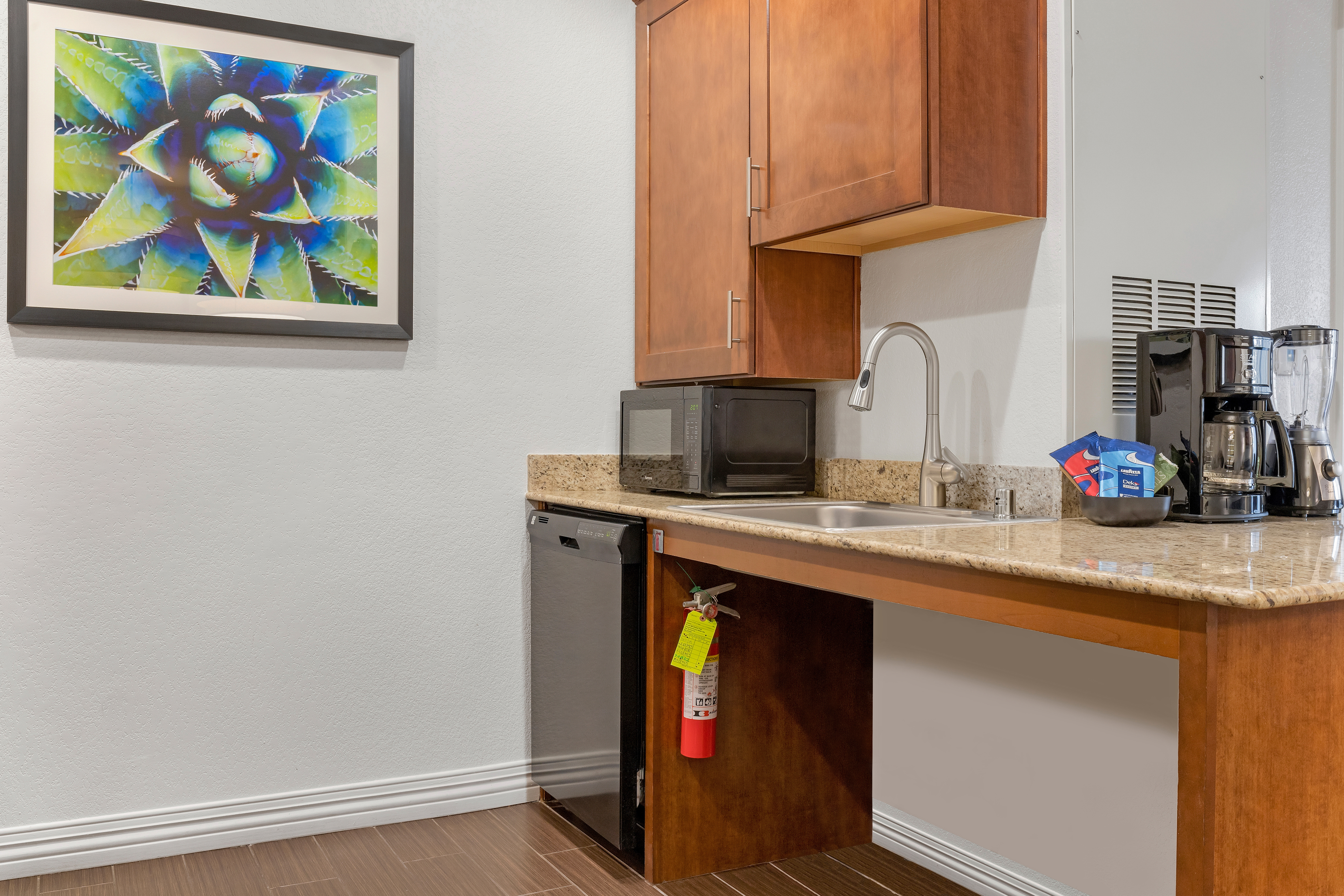 Guest room at the Club Wyndham Desert Rose Resort in Las Vegas, Nevada