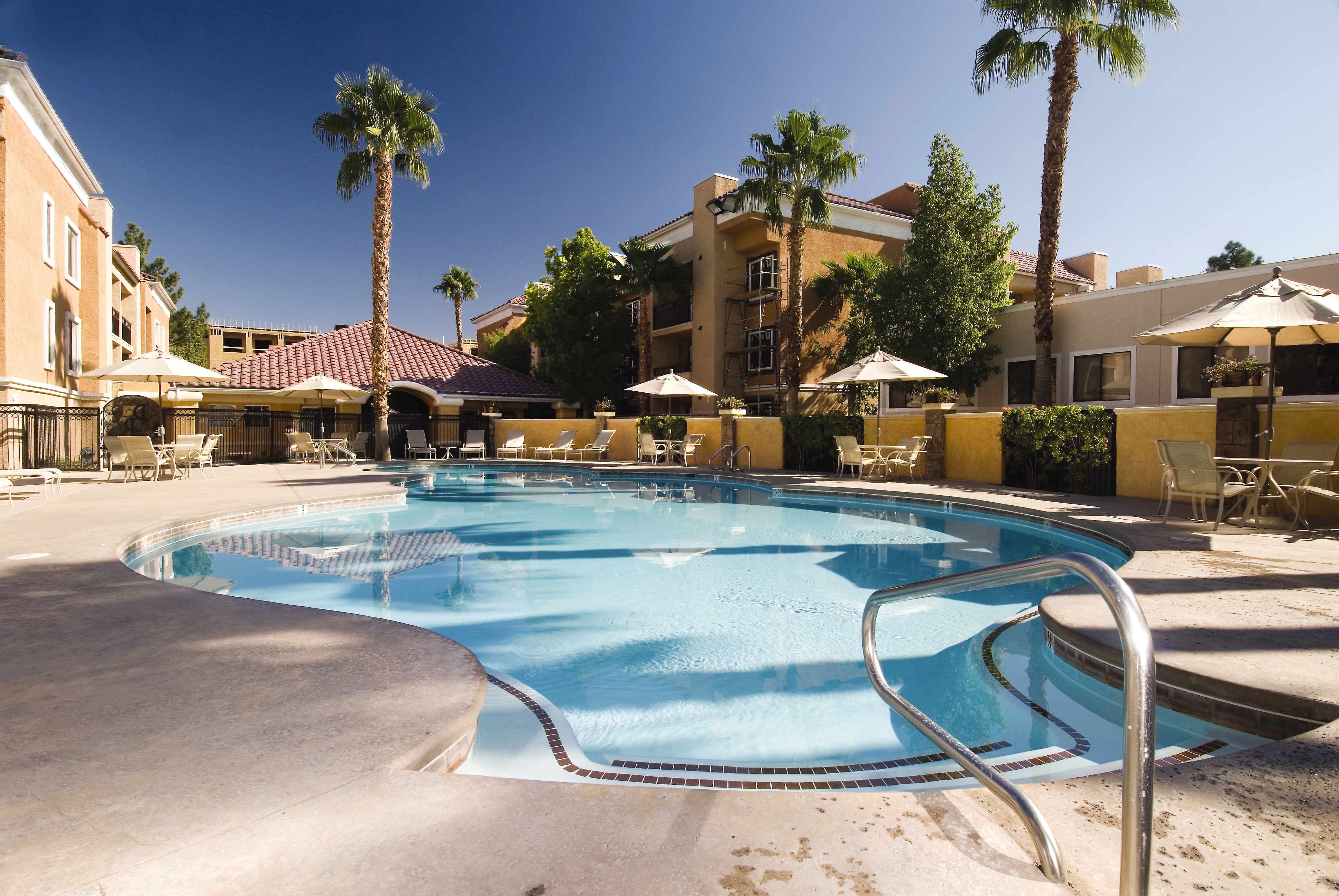 Pool daytime image at the Club Wyndham Desert Rose Resort in Las Vegas, Nevada