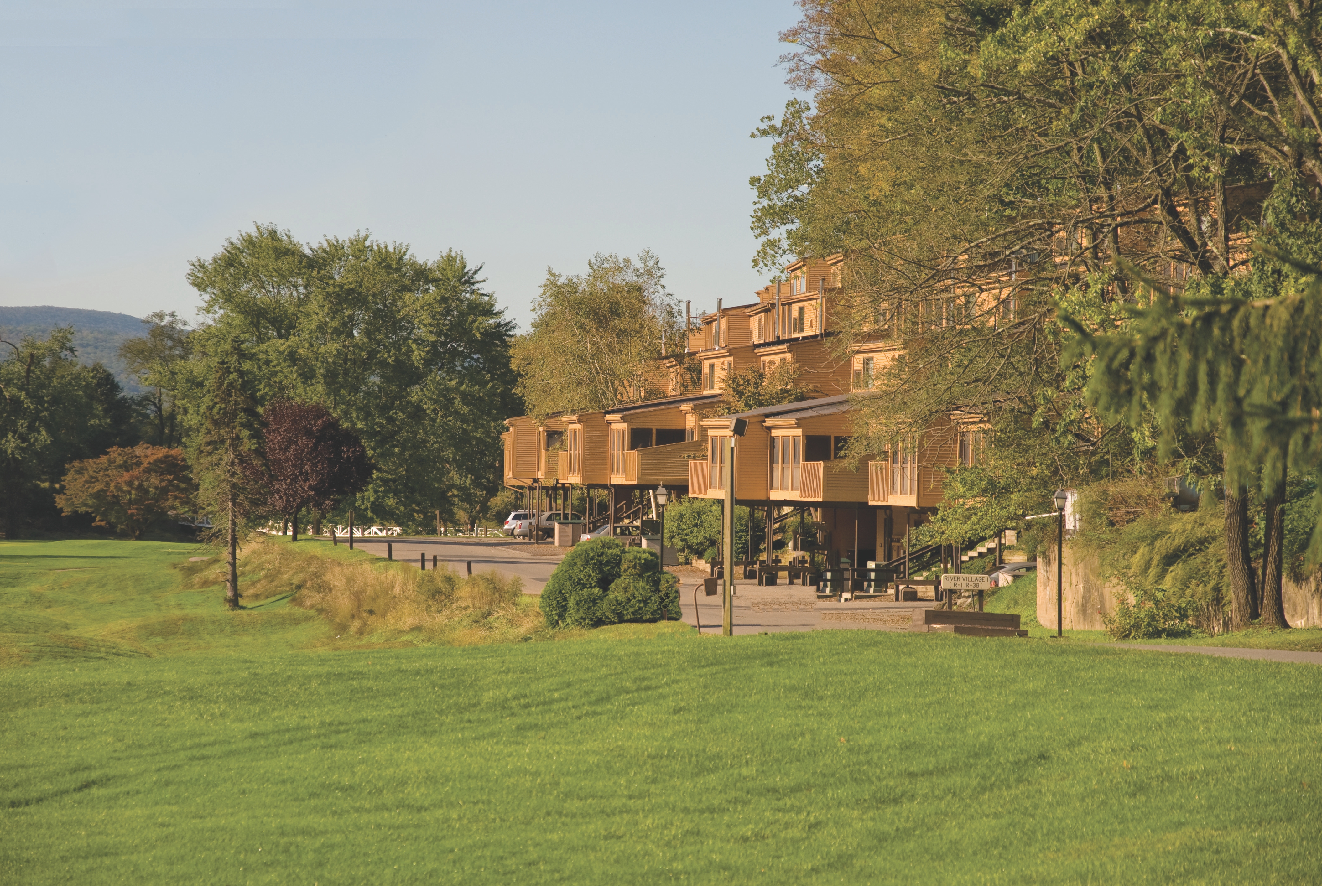 Exterior Day Image of Club Wyndham Shawnee Village hotel in East Stroudsburg, Pennsylvania