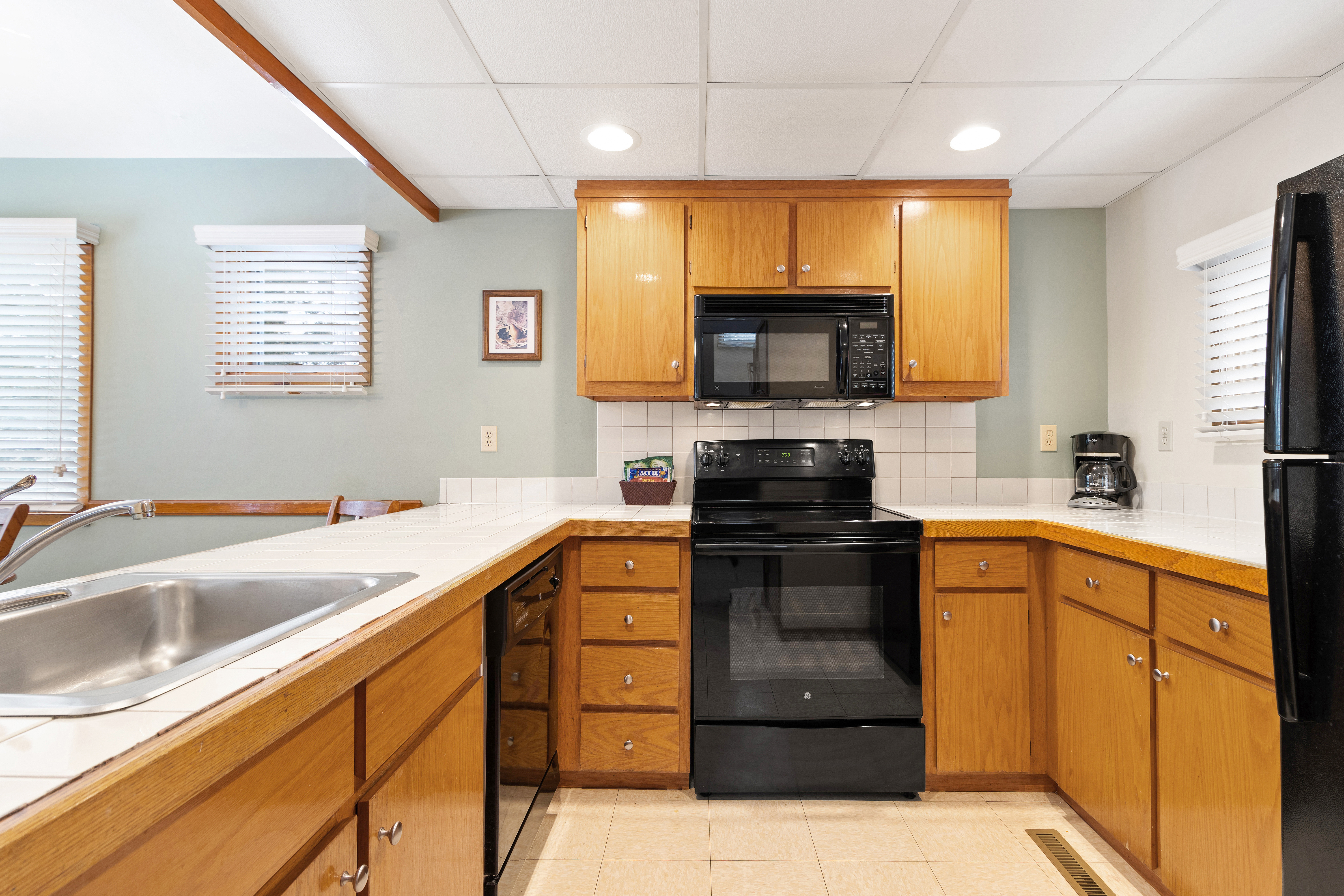 Guest room at the Club Wyndham Shawnee Village in East Stroudsburg, Pennsylvania