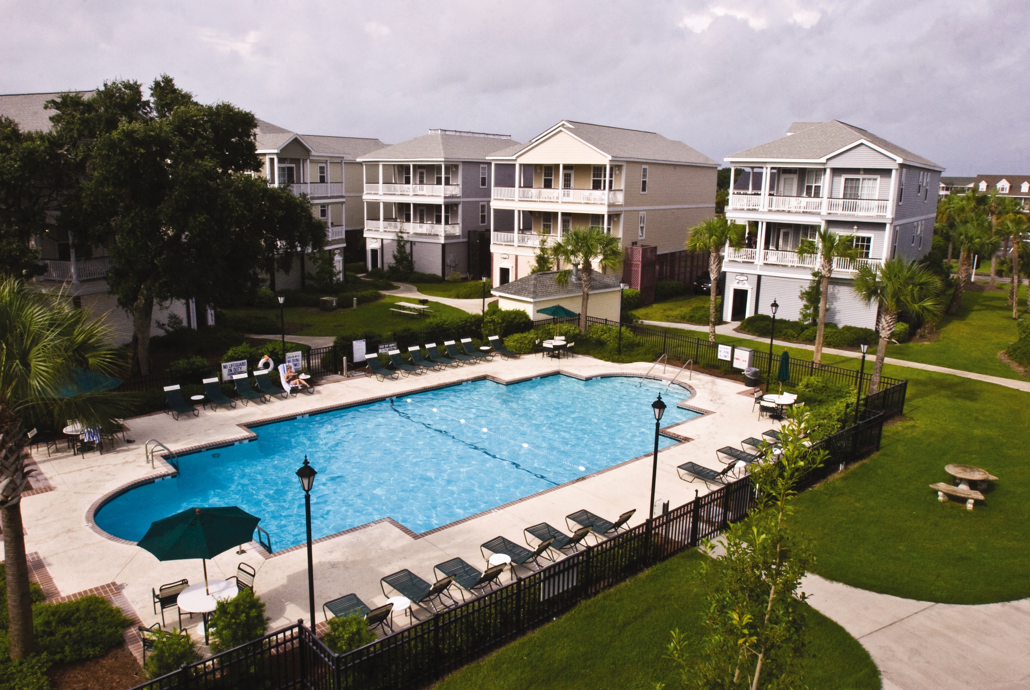 Pool daytime image at the Club Wyndham Ocean Ridge in Edisto Island, South Carolina