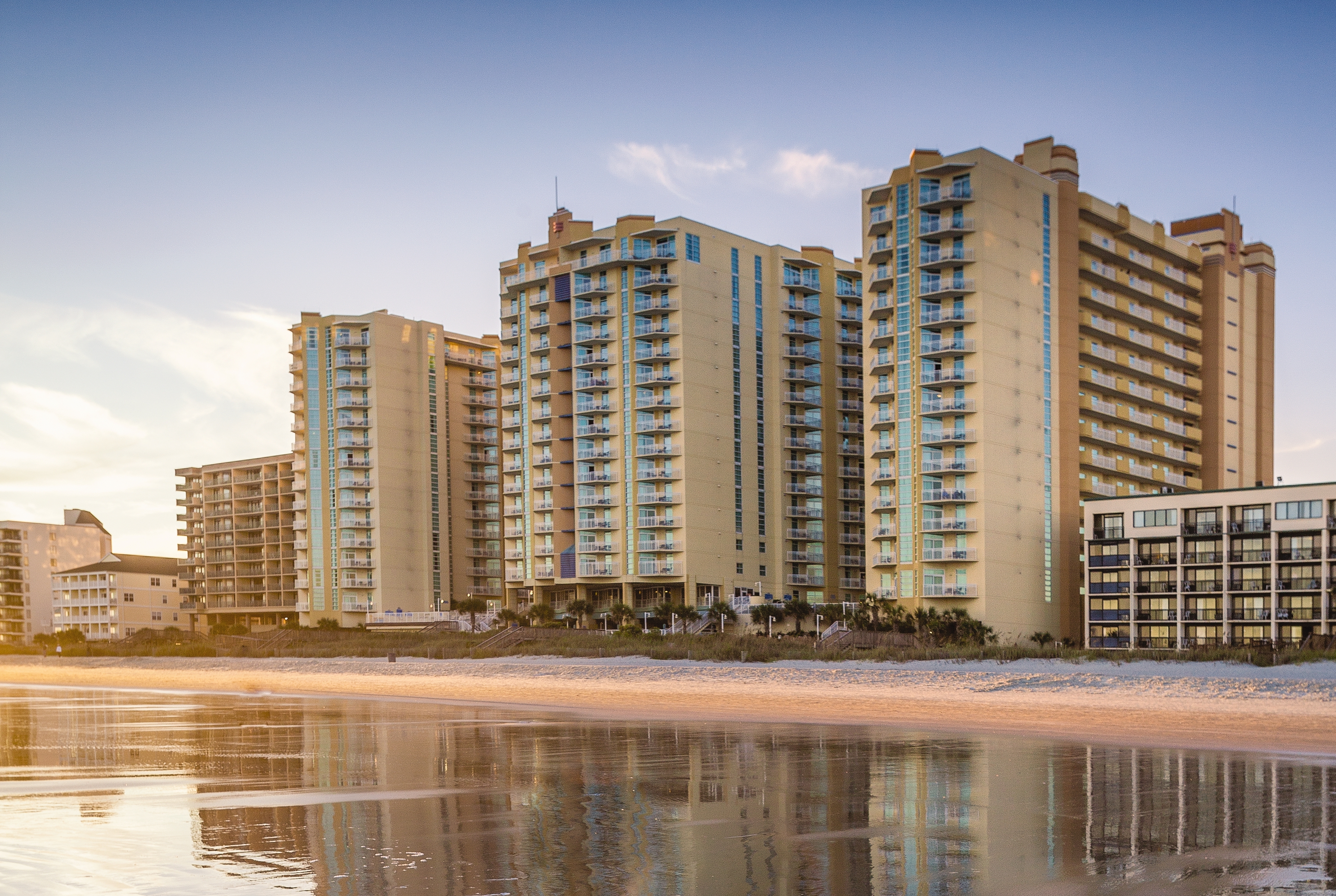 Exterior Dusk Image of Club Wyndham Ocean Boulevard hotel in North Myrtle Beach, South Carolina