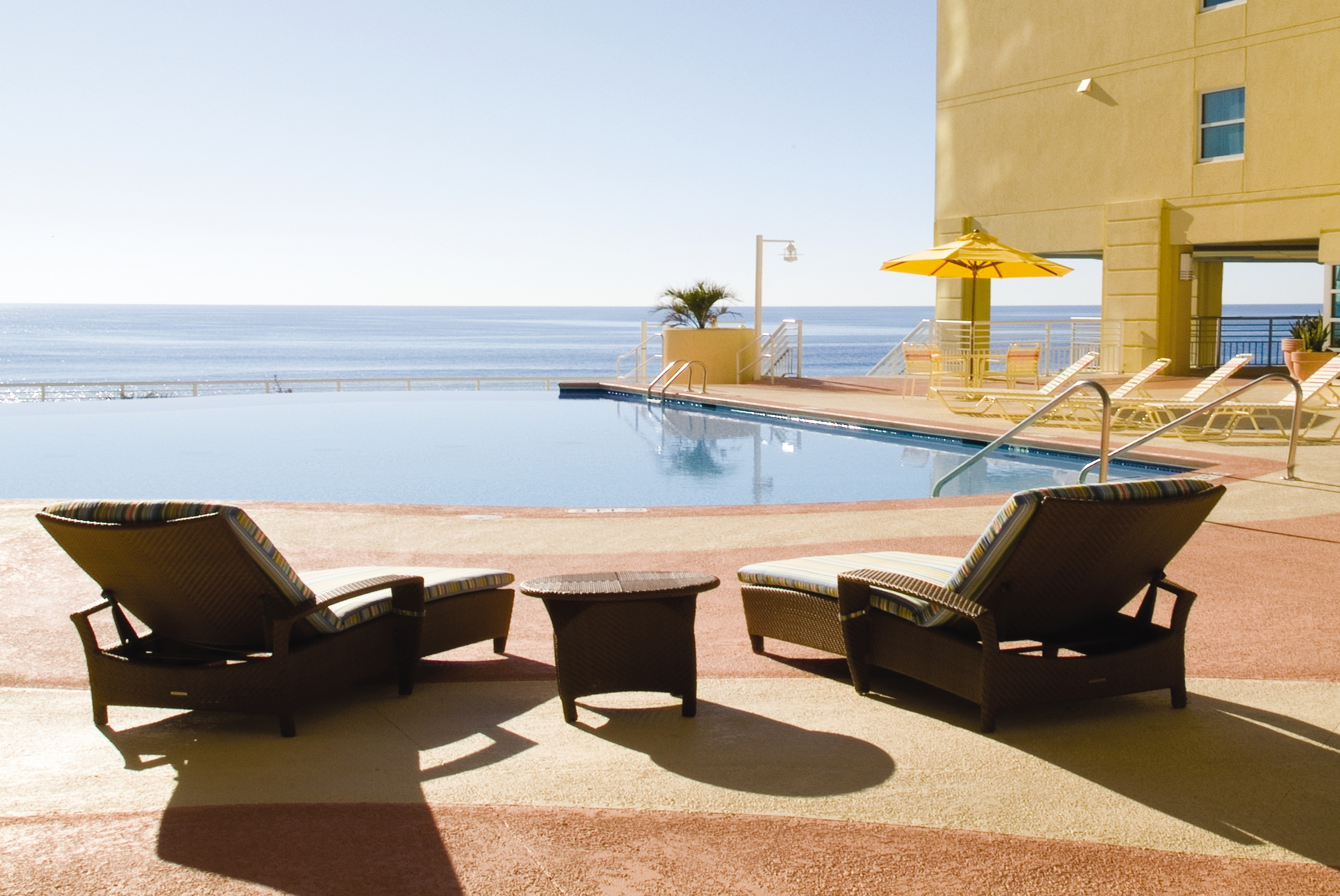 Pool daytime image at the Club Wyndham Ocean Boulevard in North Myrtle Beach, South Carolina