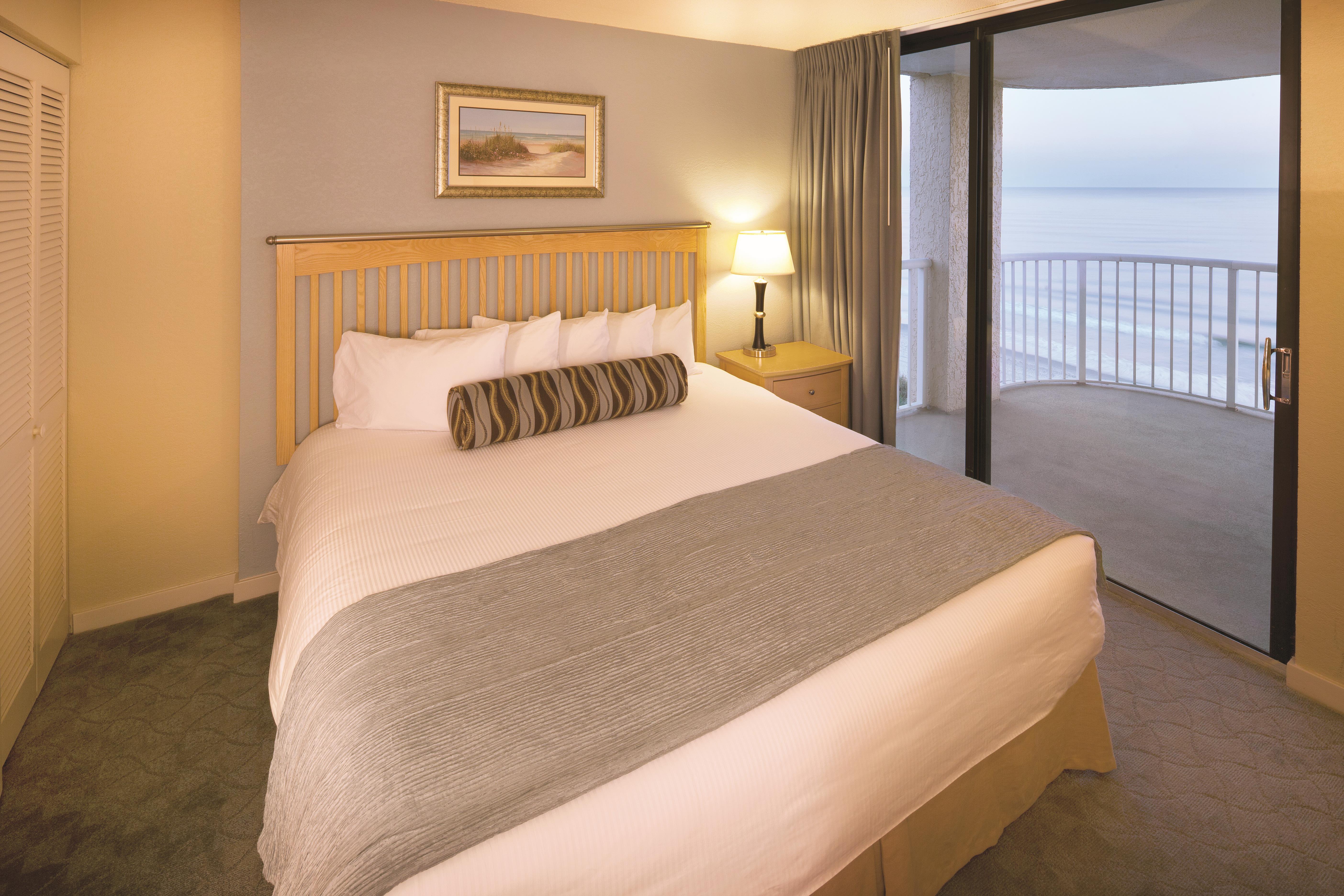 Guest room at the Club Wyndham Westwinds in North Myrtle Beach, South Carolina