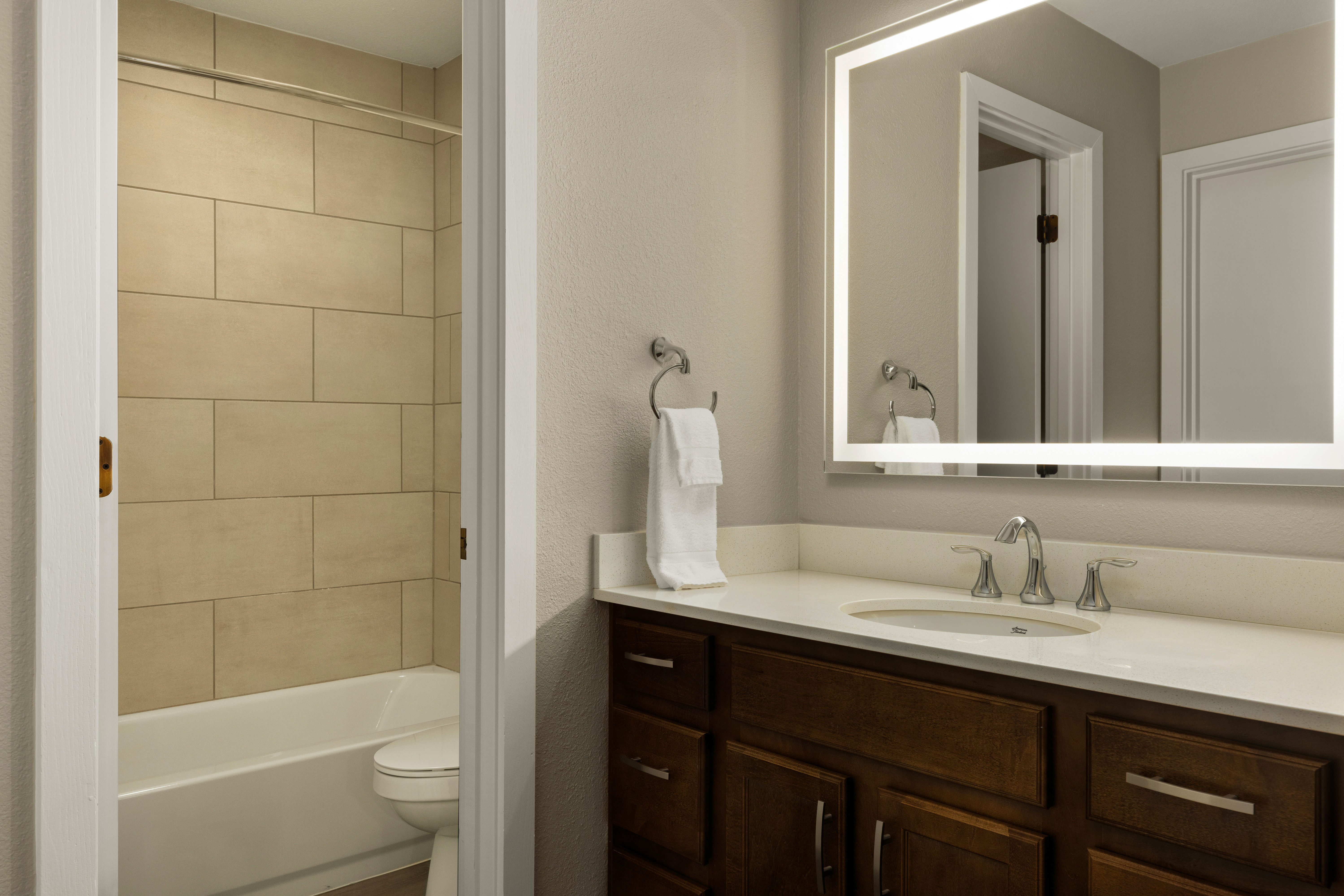 Guest room bath at the Club Wyndham Resort at Fairfield Glade in Crossville, Tennessee