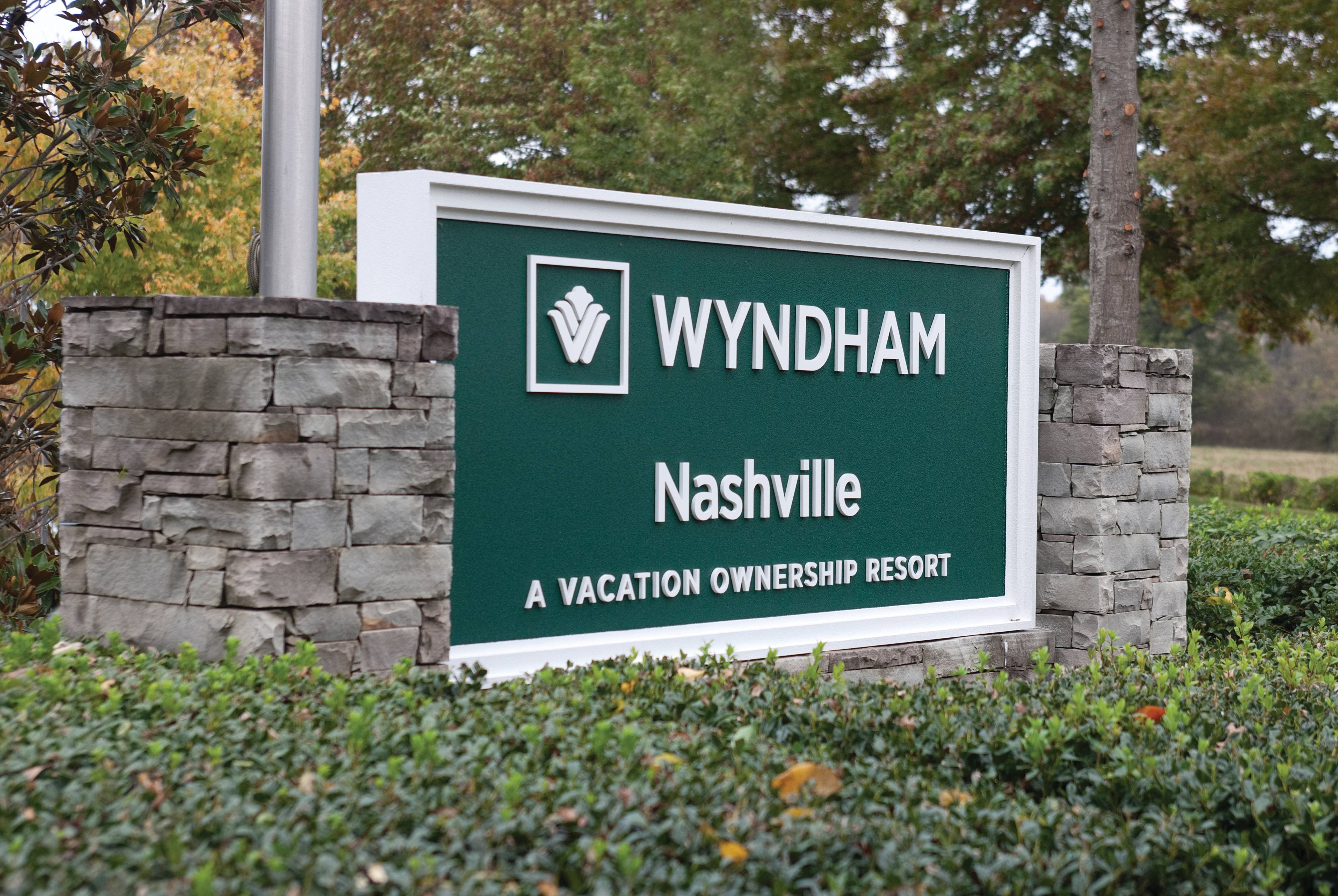 Exterior of Club Wyndham Nashville hotel in Nashville, Tennessee