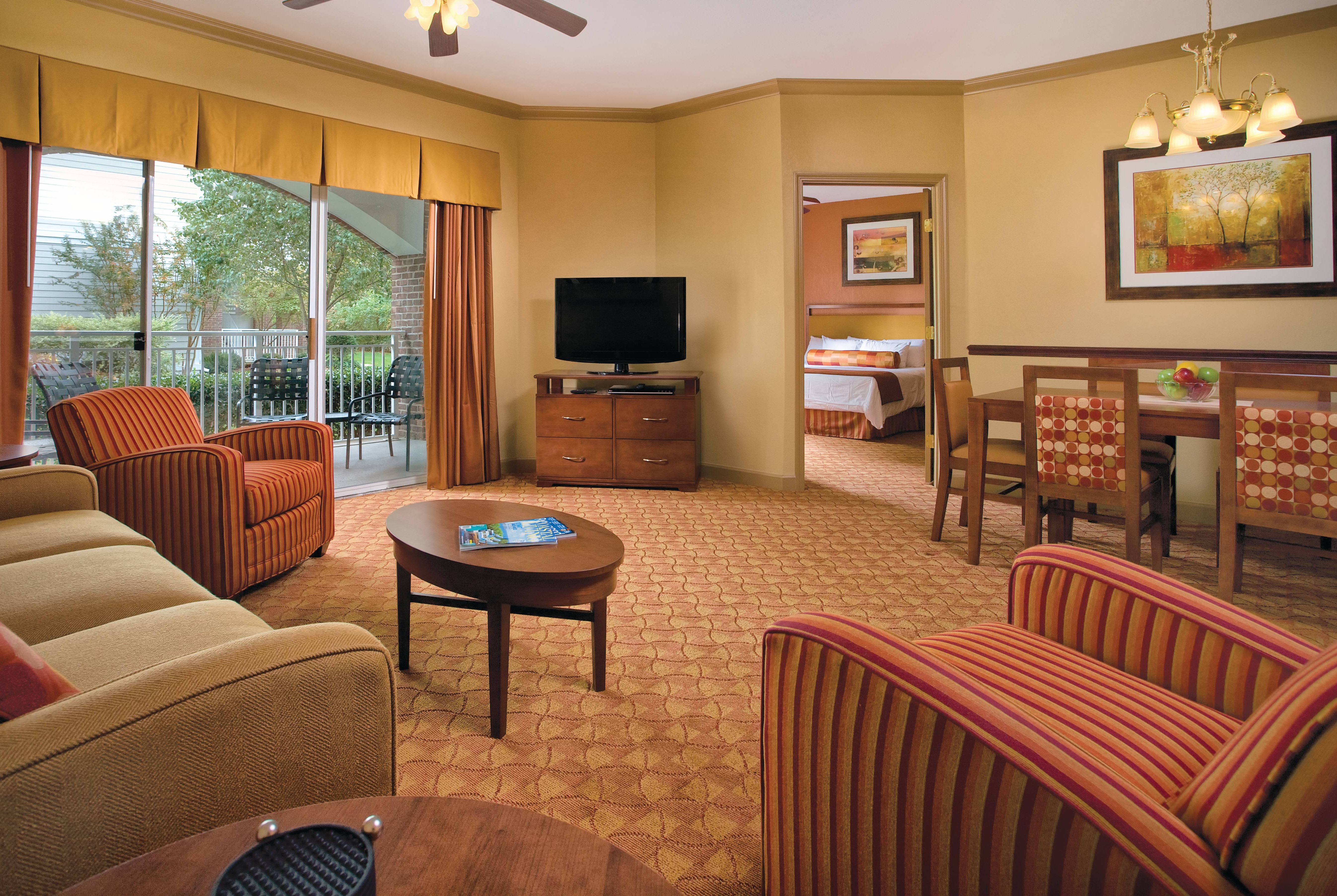 Club Wyndham Nashville suite living room in Nashville, Tennessee