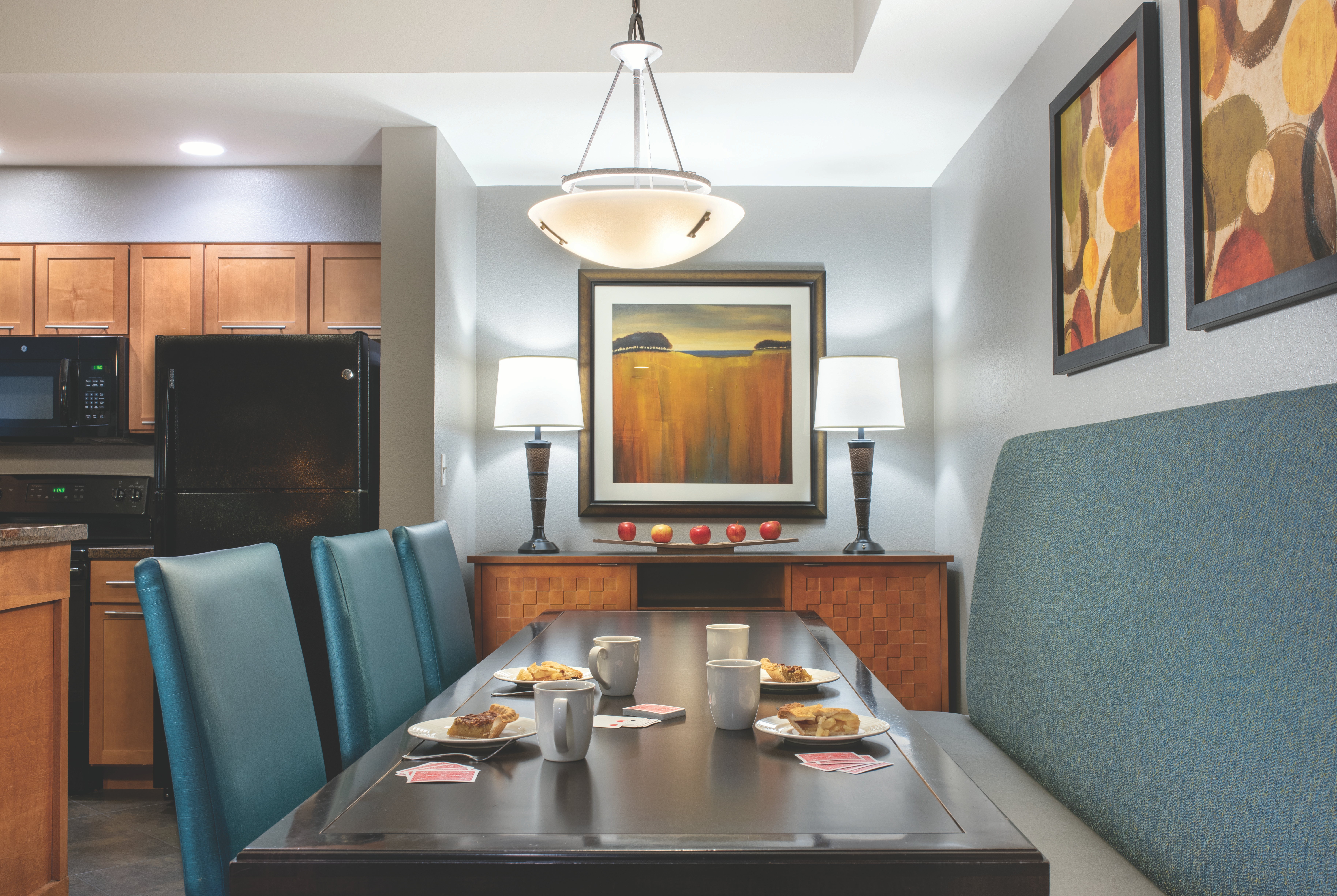 Guest room at the Club Wyndham Great Smokies Lodge in Sevierville, Tennessee