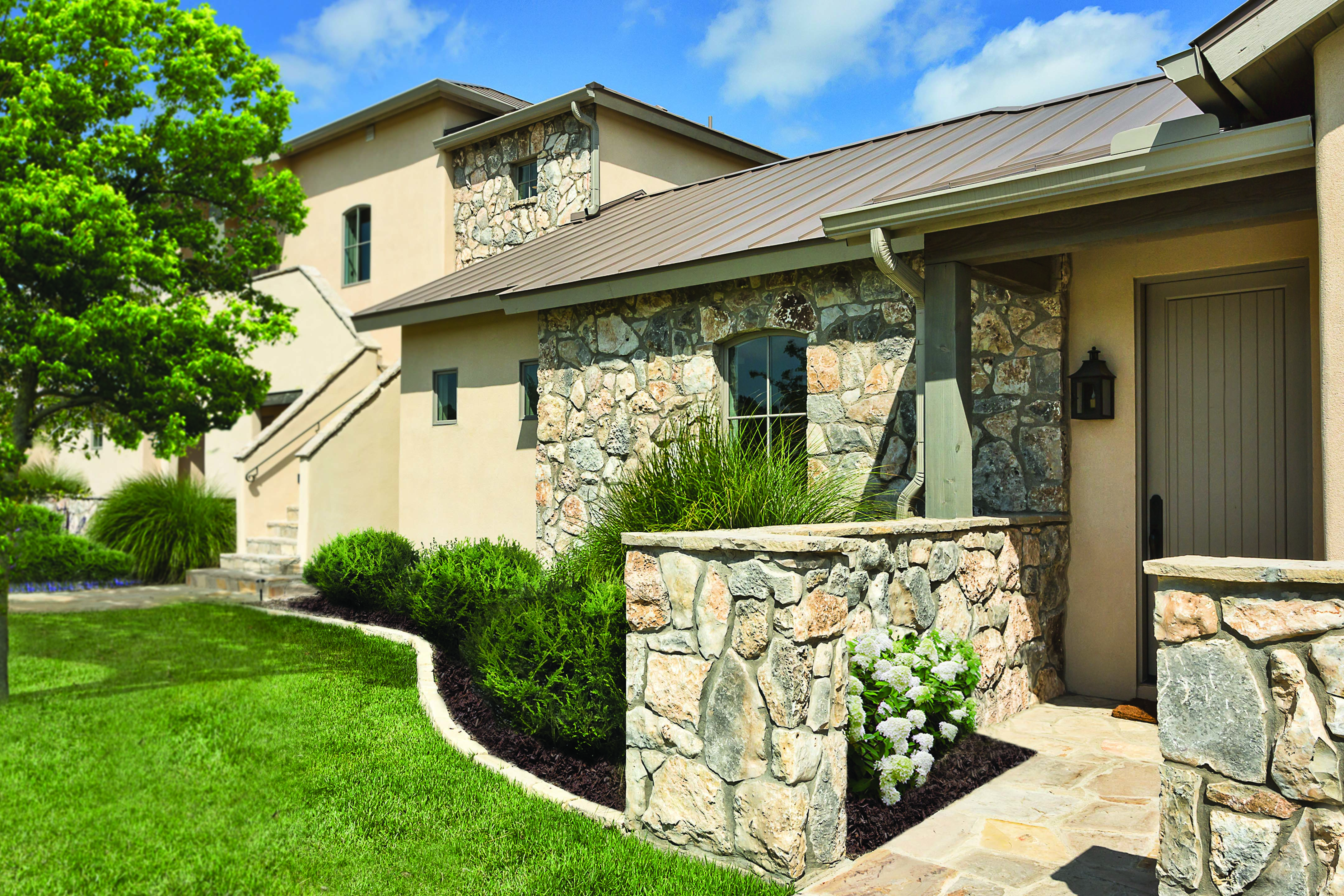 Exterior of WorldMark Hunt - Stablewood Springs Resort hotel in Hunt, Texas