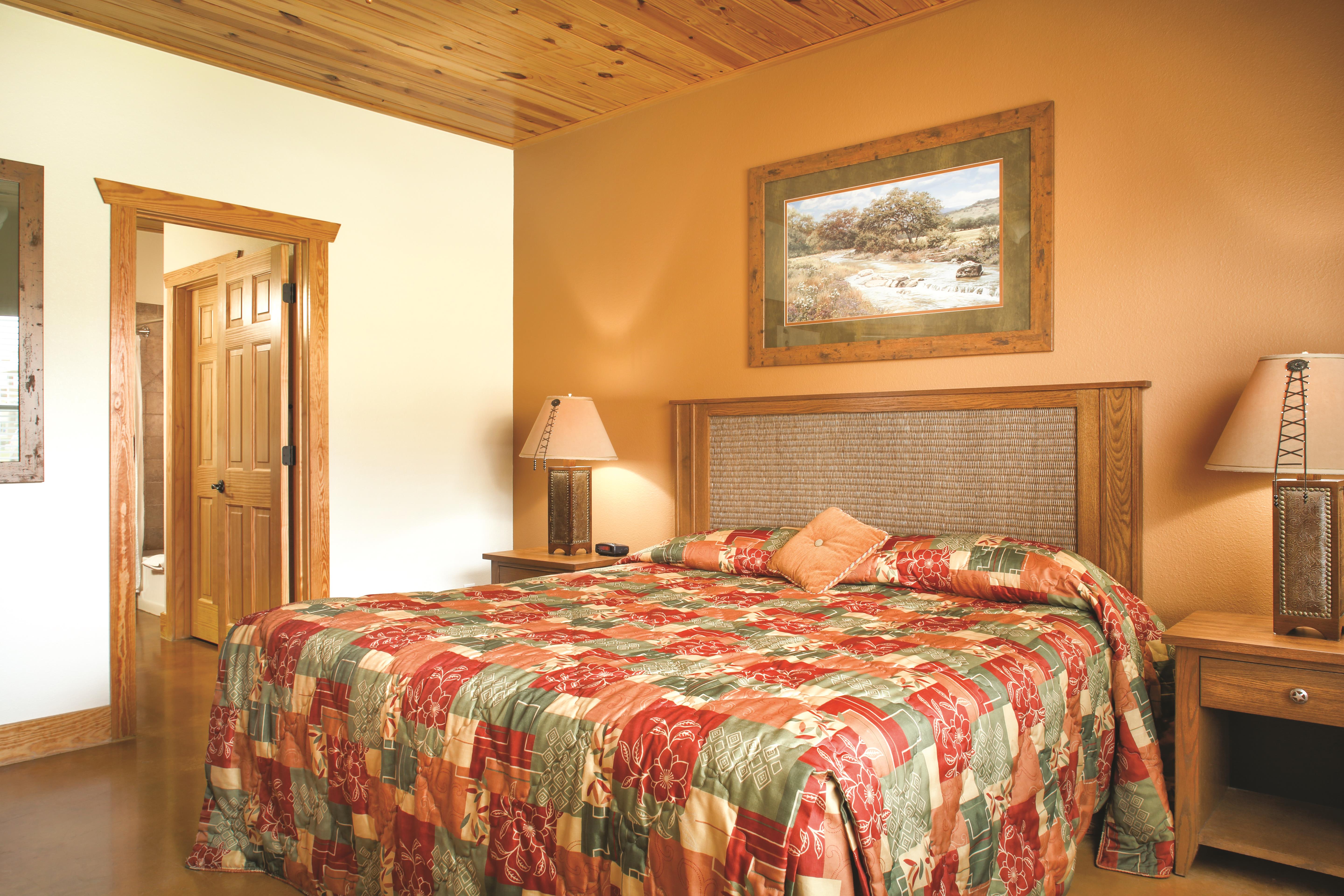 Guest room at the WorldMark New Braunfels in New Braunfels, Texas