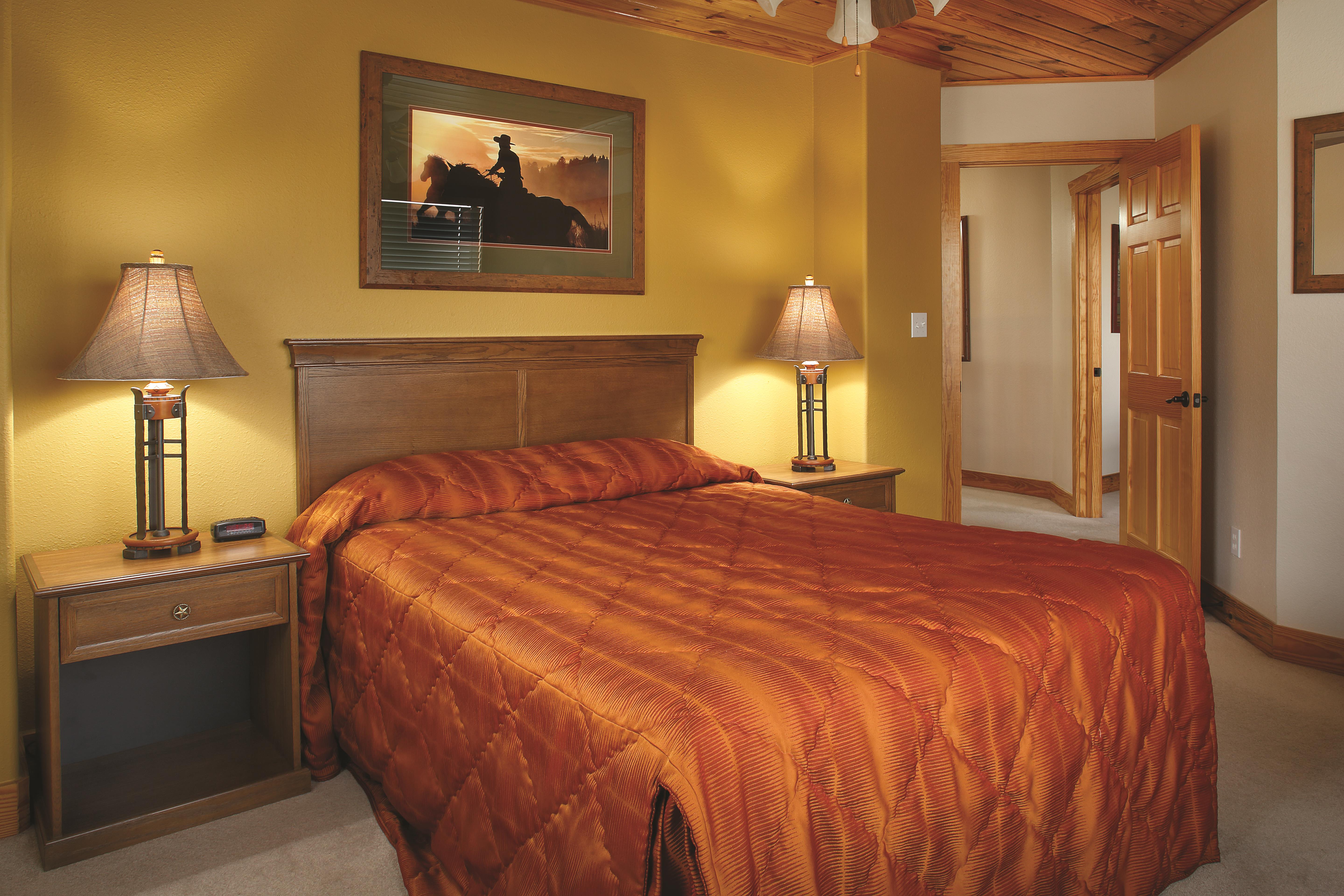 Guest room at the WorldMark New Braunfels in New Braunfels, Texas