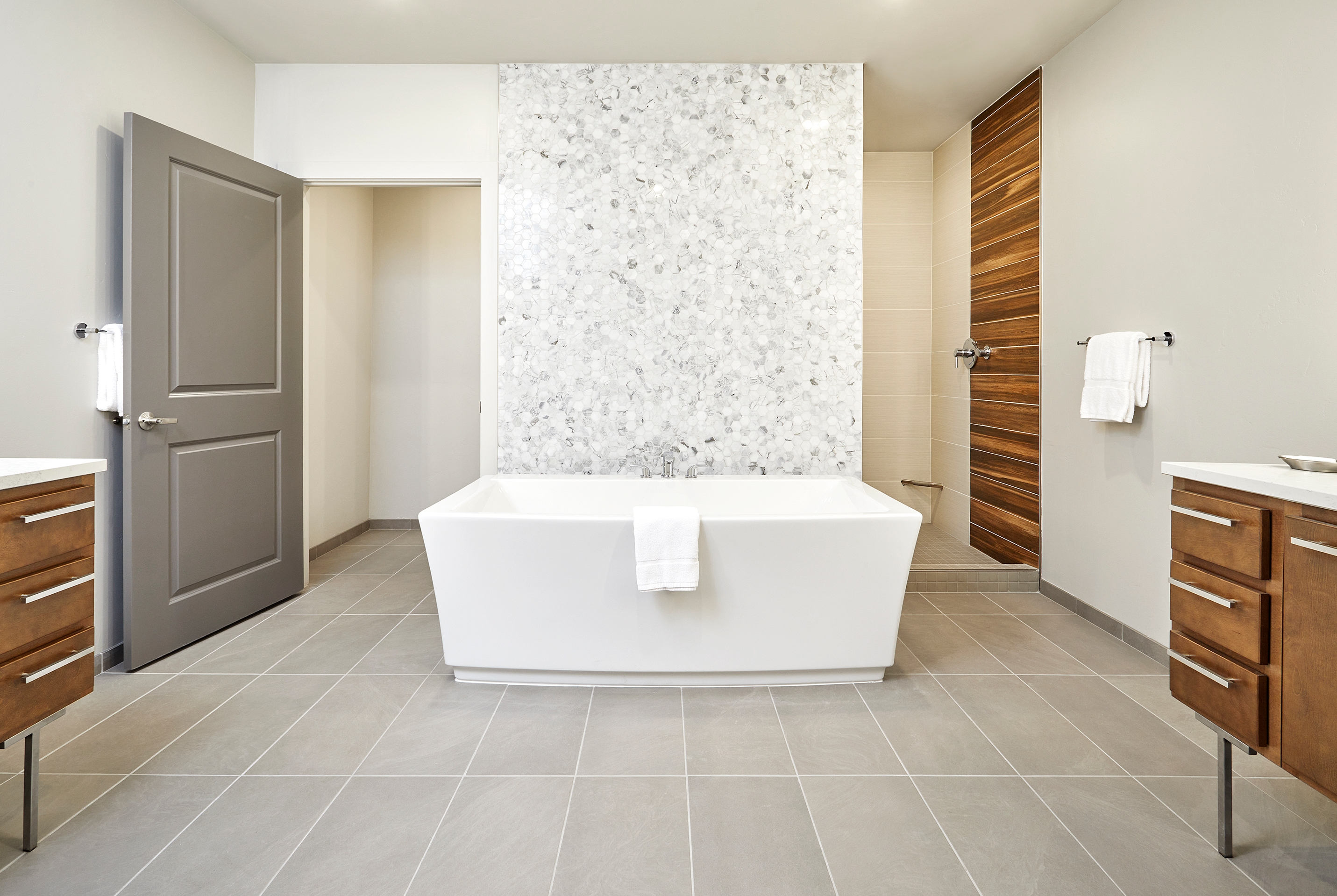 Guest room bath at the The Moab Resort, WorldMark Associate in Moab, Utah