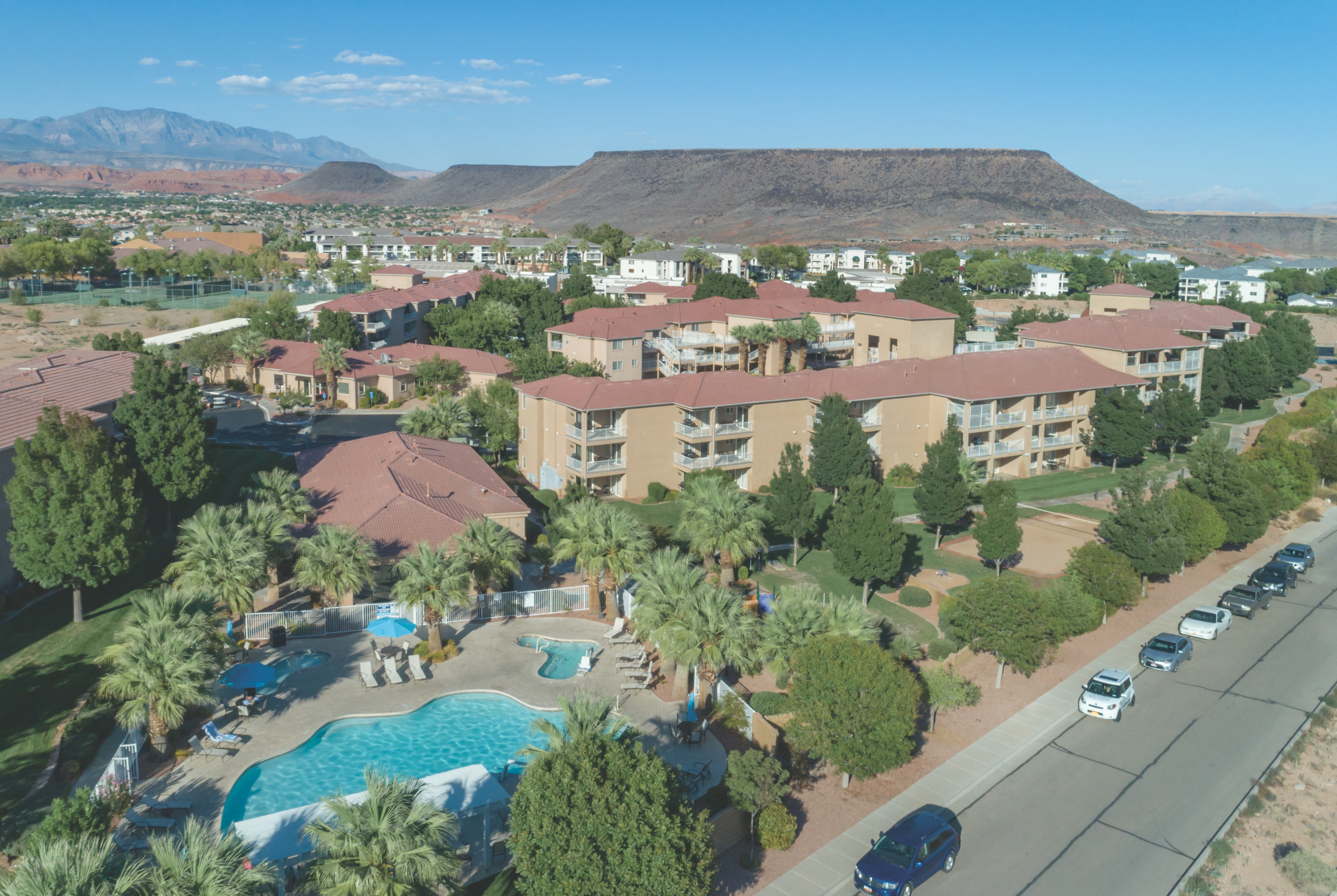 Exterior of WorldMark Estancia hotel in St. George, Utah