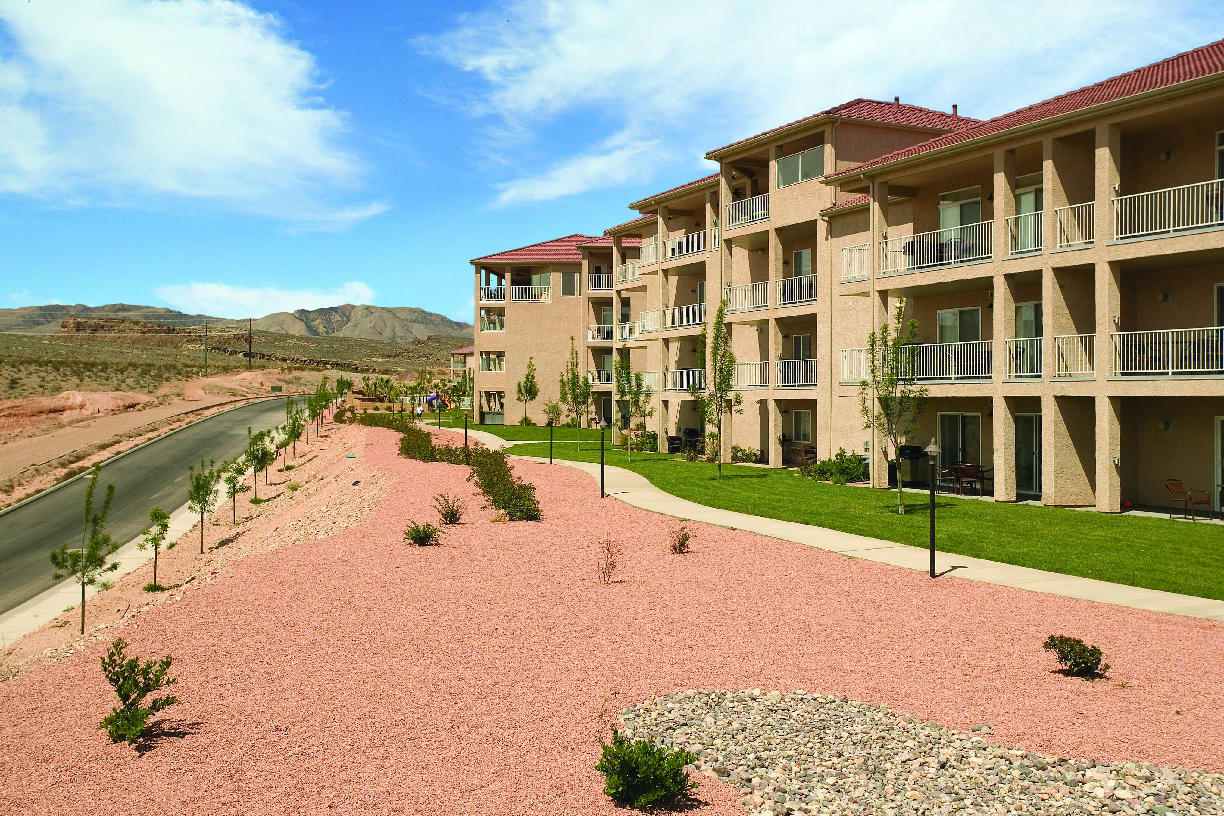 Exterior Day Image of WorldMark Estancia hotel in St. George, Utah