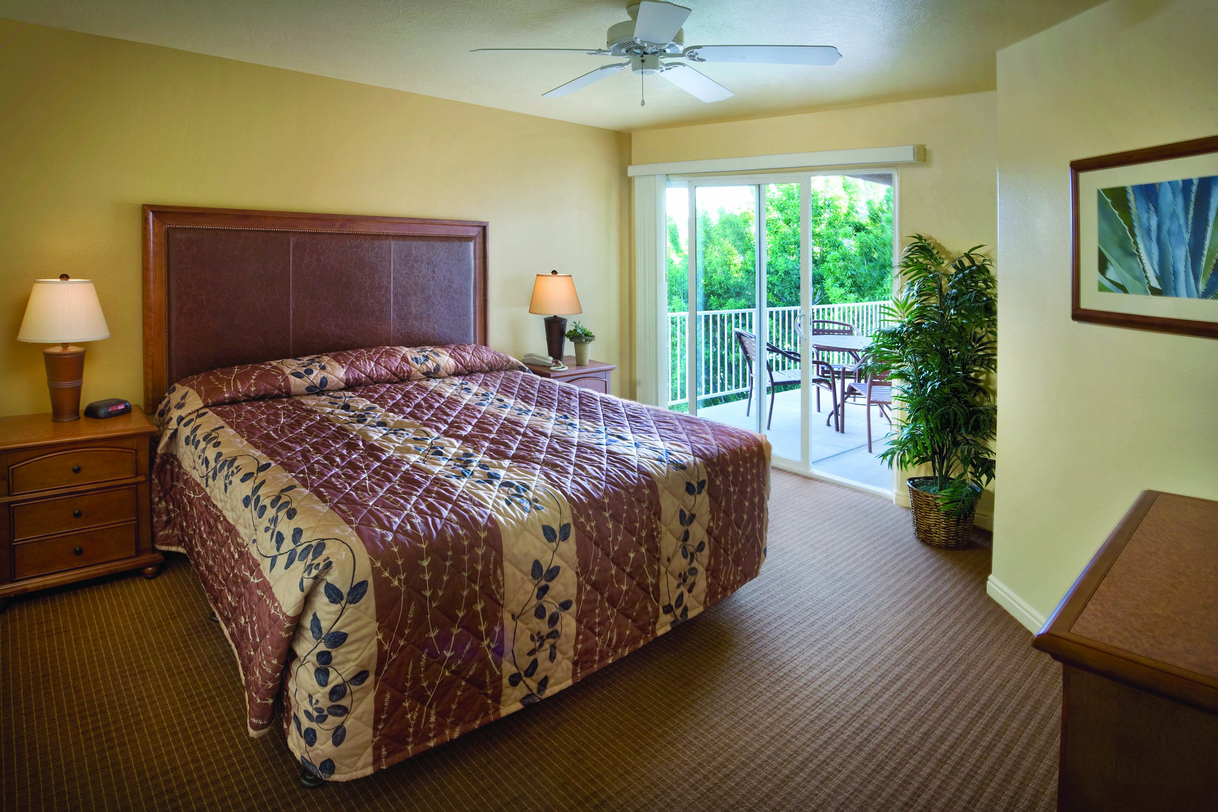 Guest room feature at the WorldMark Estancia in St. George, Utah