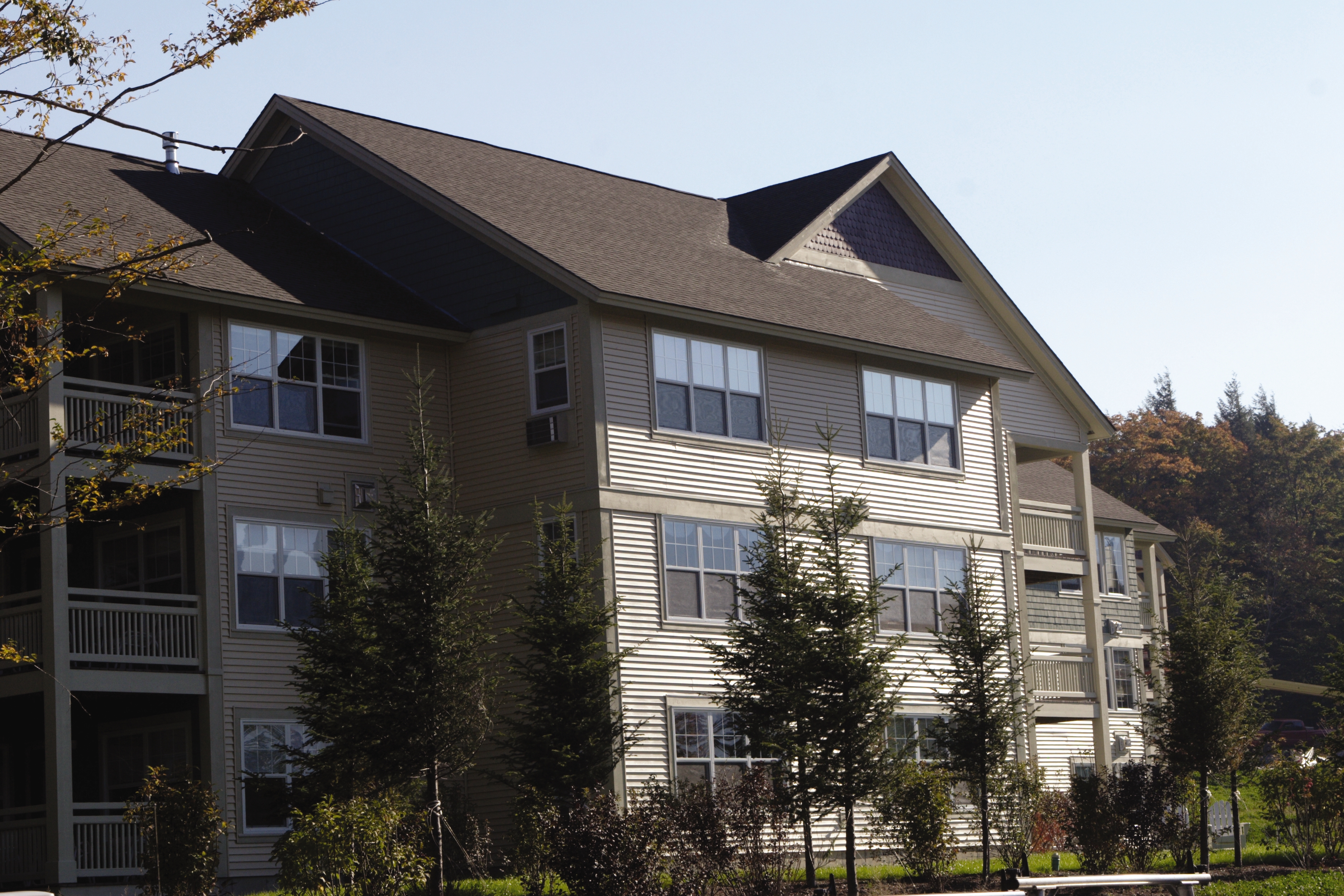 Exterior of Club Wyndham Smugglers' Notch Vermont hotel in Smugglers Notch, Vermont