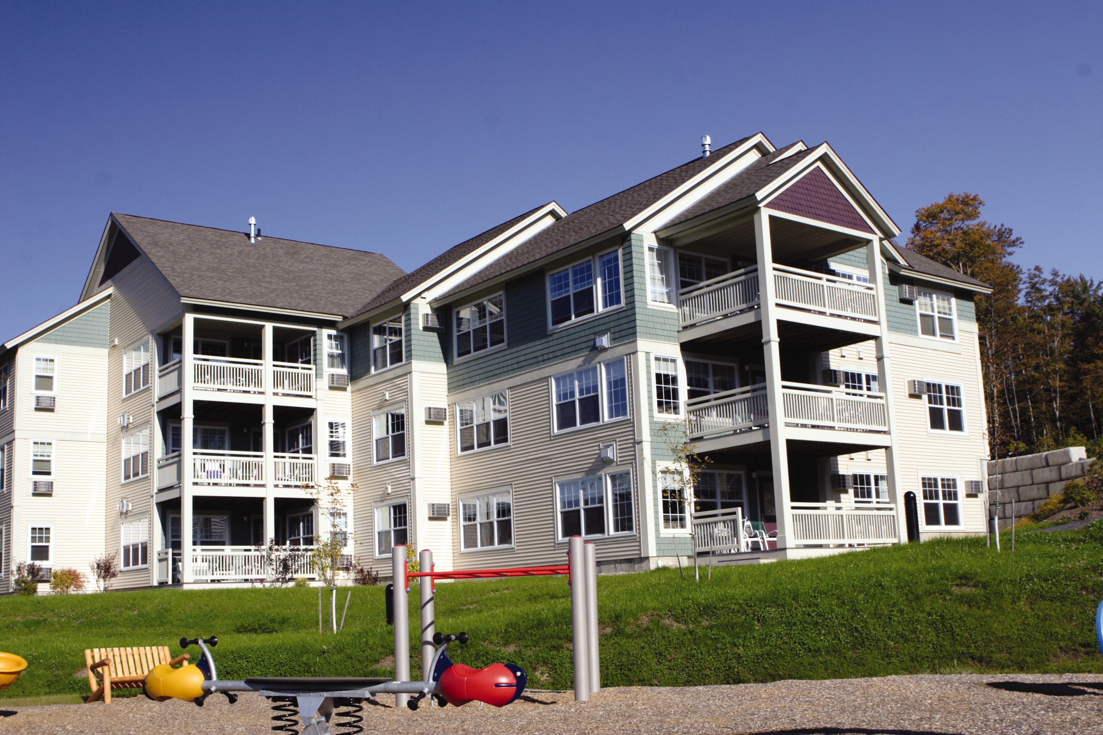 Exterior of Club Wyndham Smugglers' Notch Vermont hotel in Smugglers Notch, Vermont