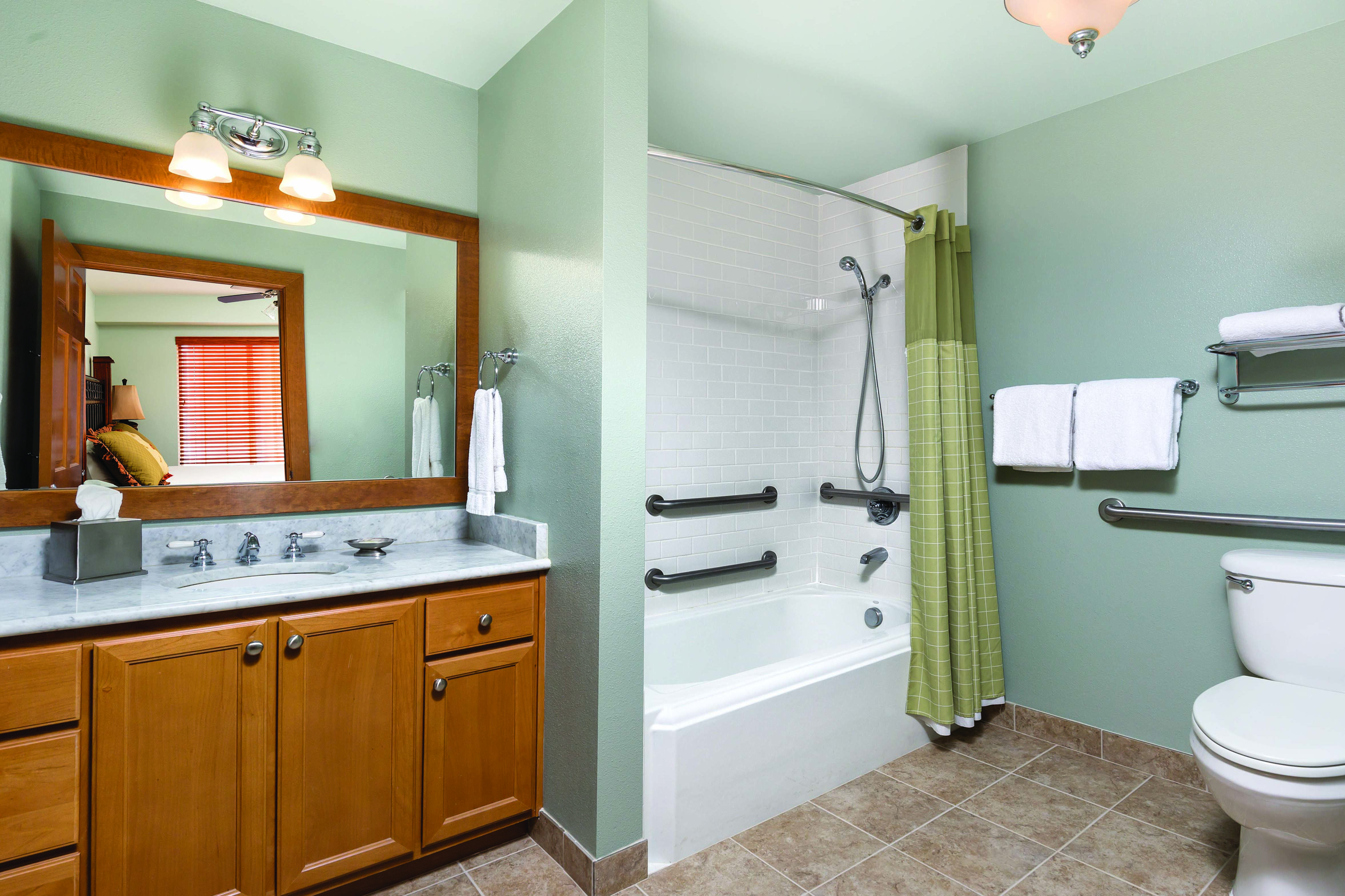Guest room bath at the WorldMark Blaine in Birch Bay, Washington