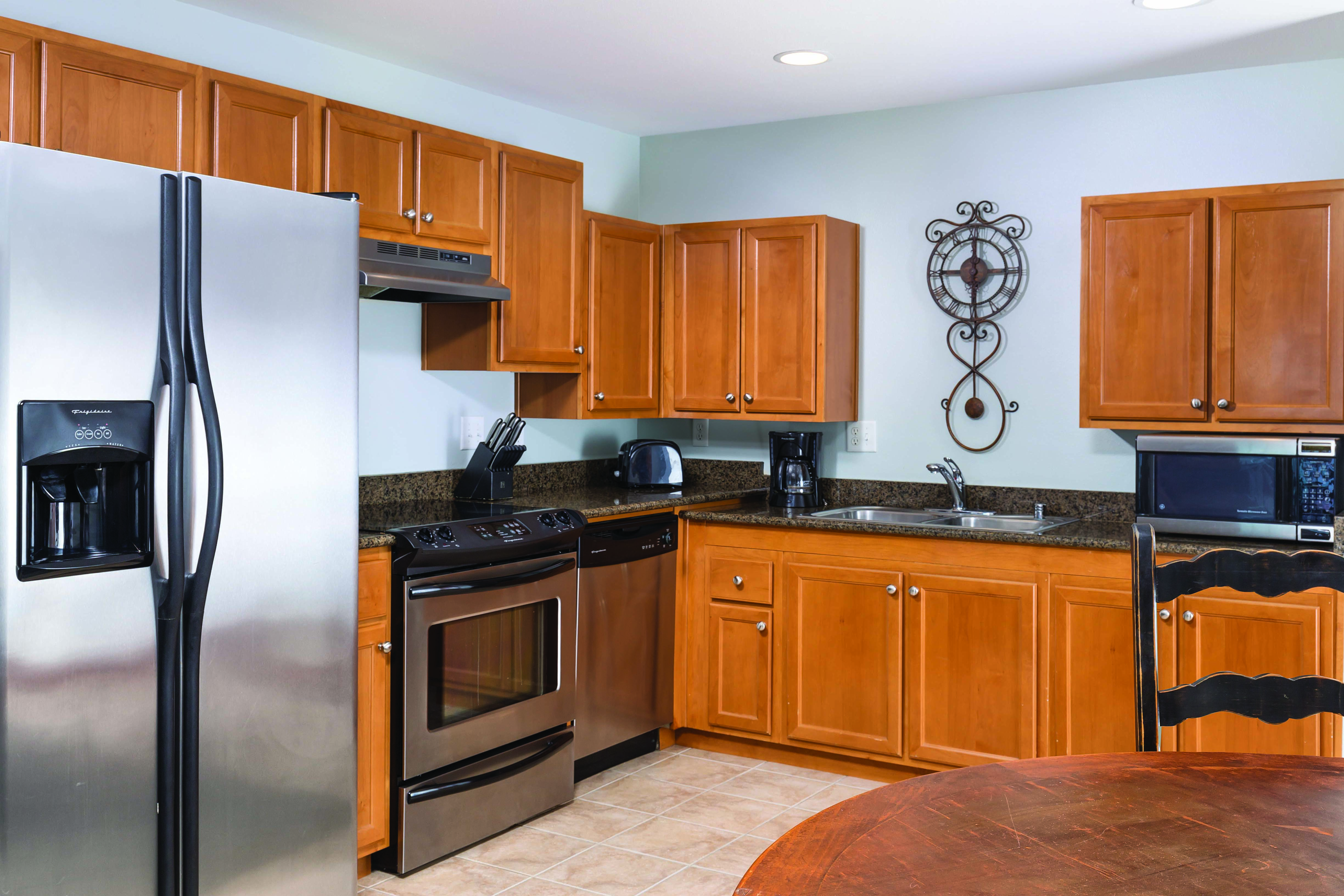 Guest room kitchen at WorldMark Blaine in Birch Bay, Washington