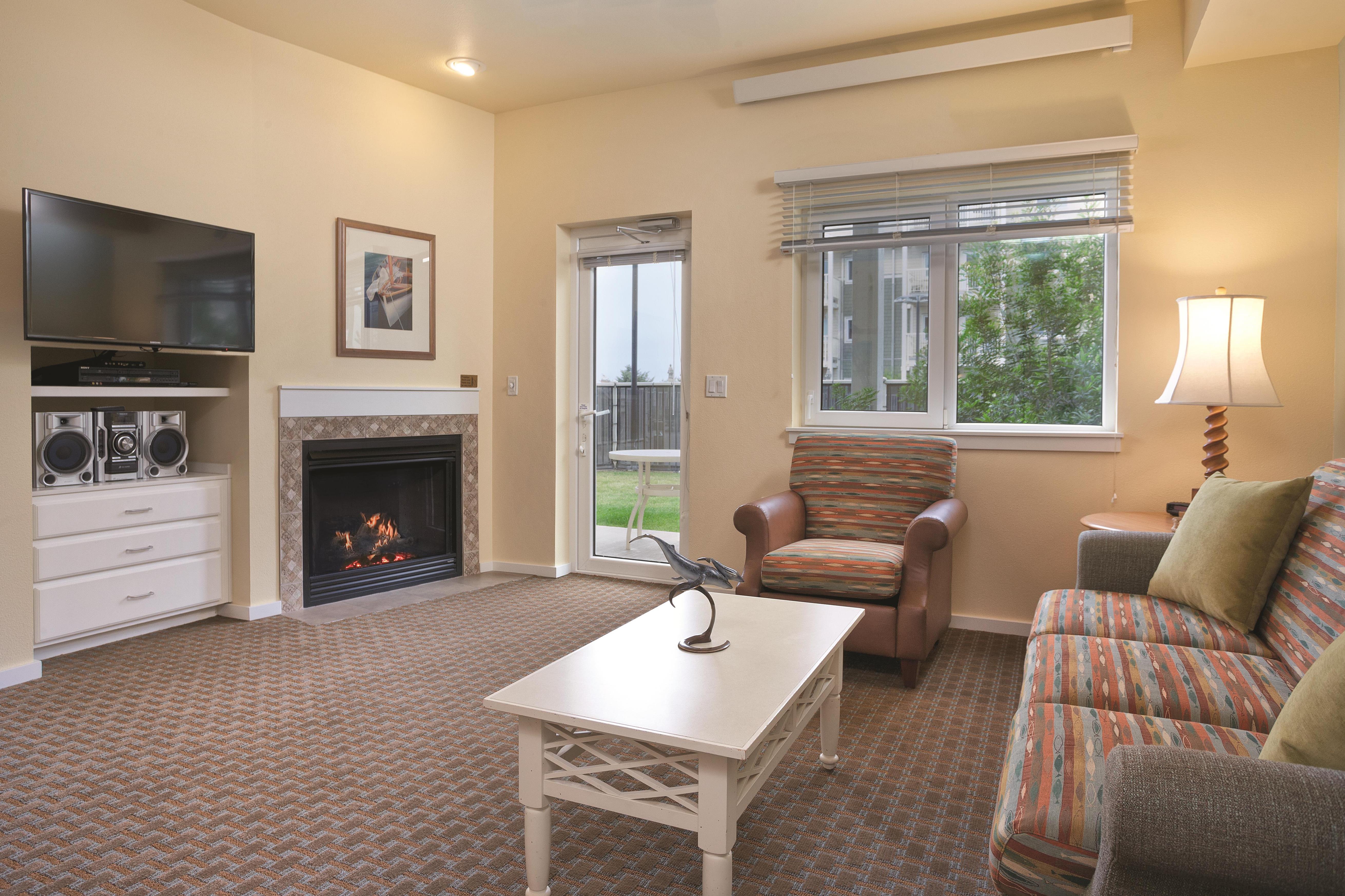 Guest room feature at the WorldMark Long Beach in Long Beach, Washington