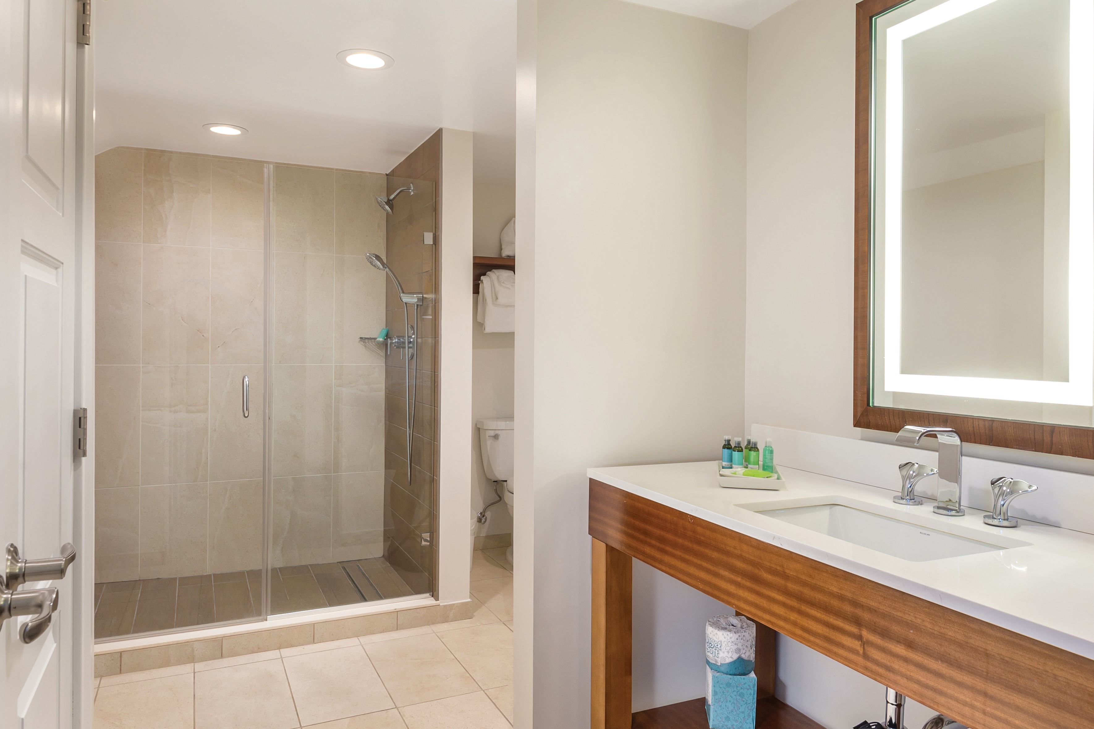 Guest room bath at the Margaritaville Vacation Club - St Thomas in St. Thomas, Other than US/Canada