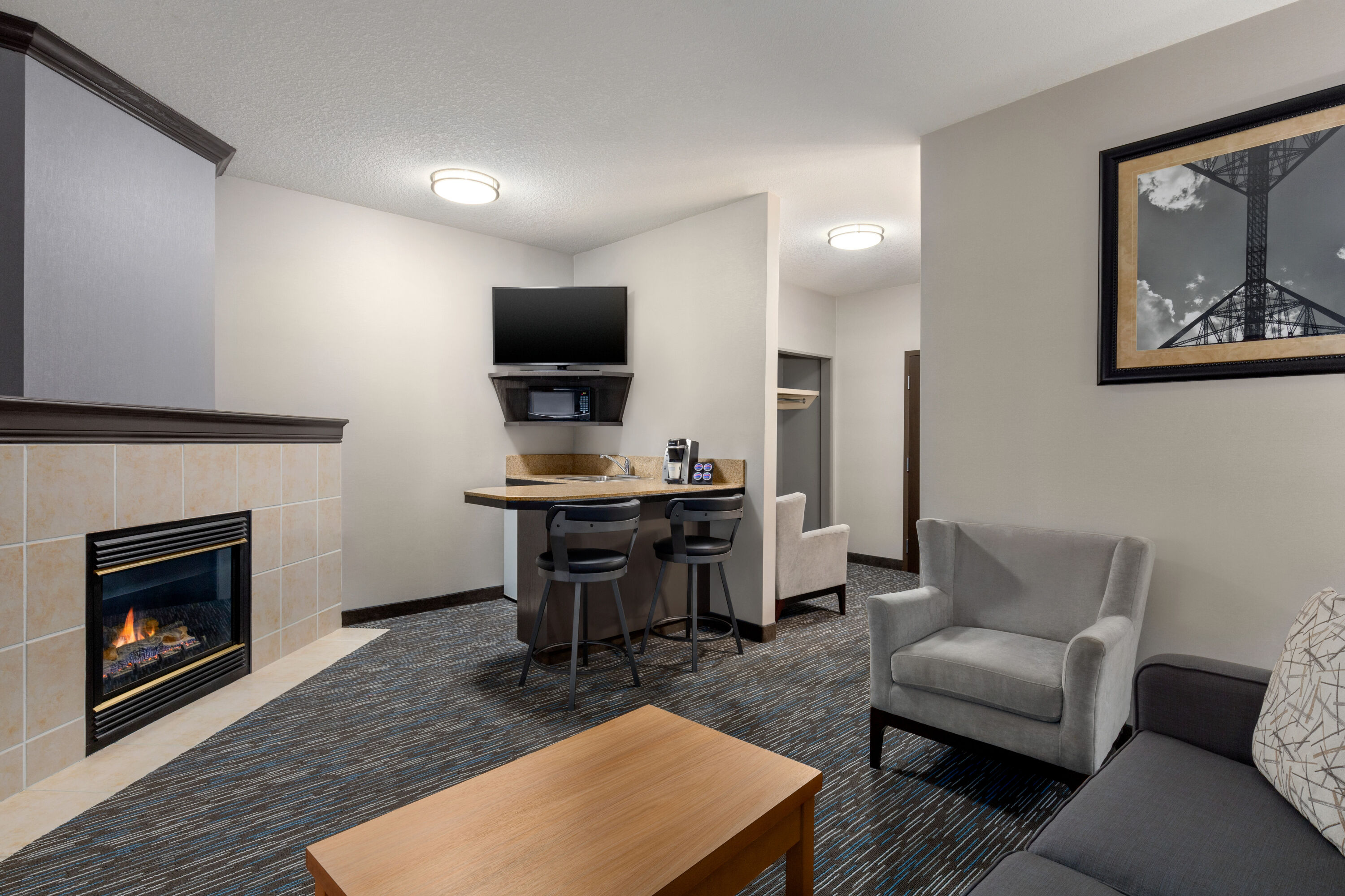 Wingate by Wyndham Lethbridge suite in Lethbridge, Alberta