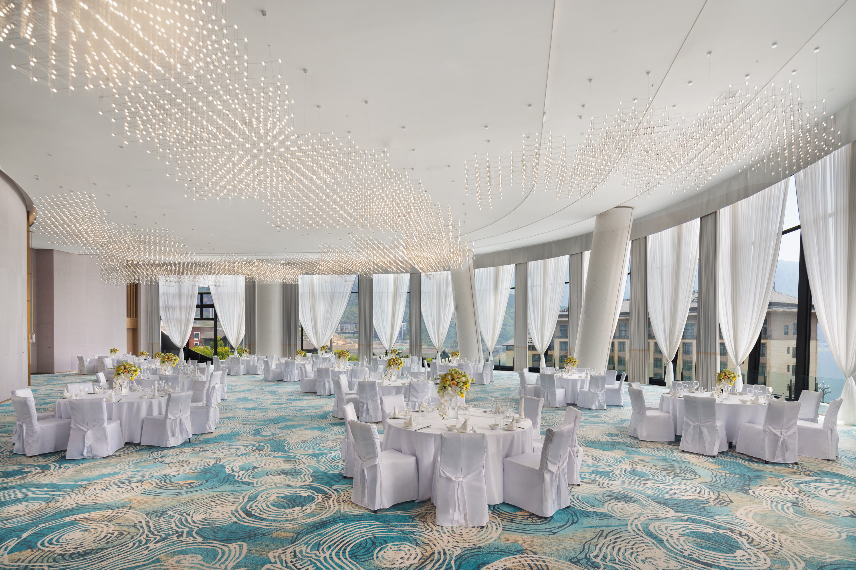 Wingate by Wyndham Chongqing Wushan ballroom in Chongqing, Other than US/Canada