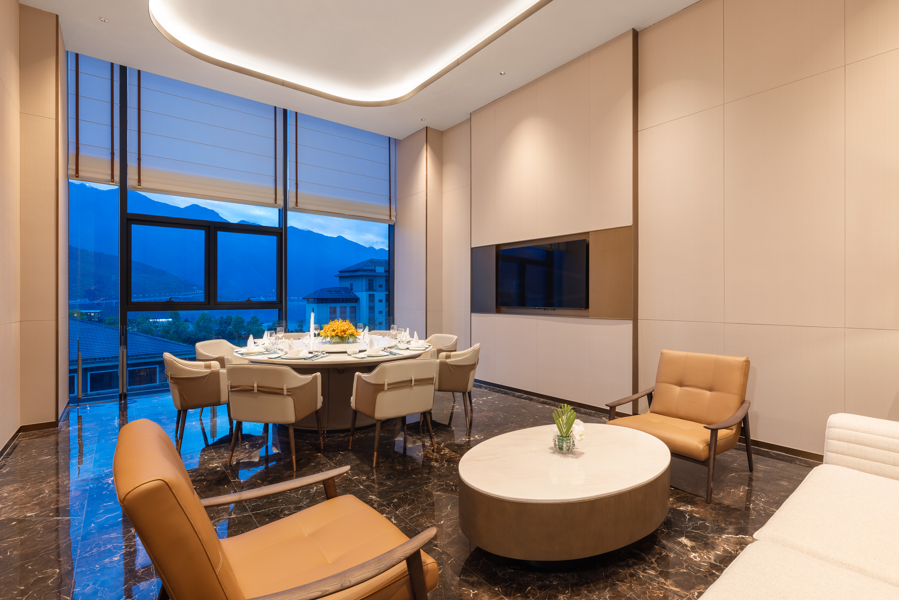 Wingate by Wyndham Chongqing Wushan restaurant in Chongqing, Other than US/Canada