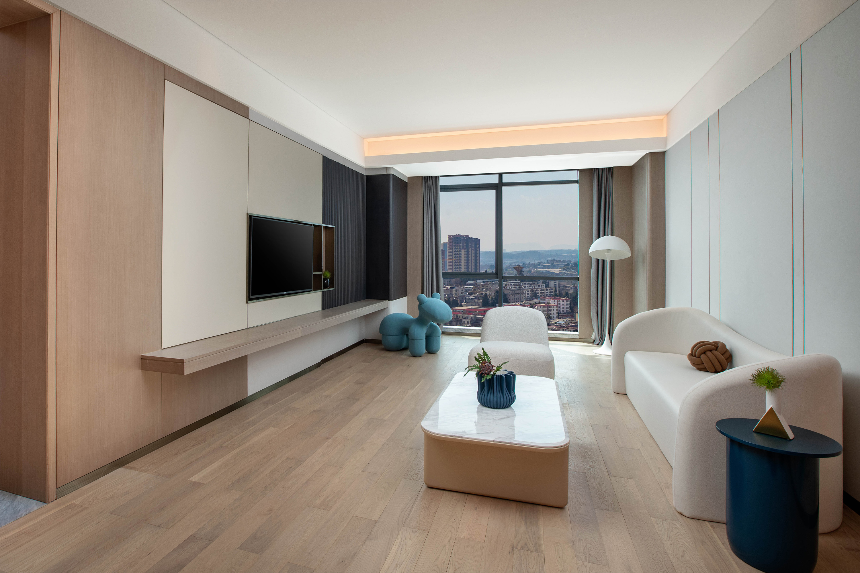 Guest room at the Wingate by Wyndham Kunming Airport in Kunming, Other than US/Canada