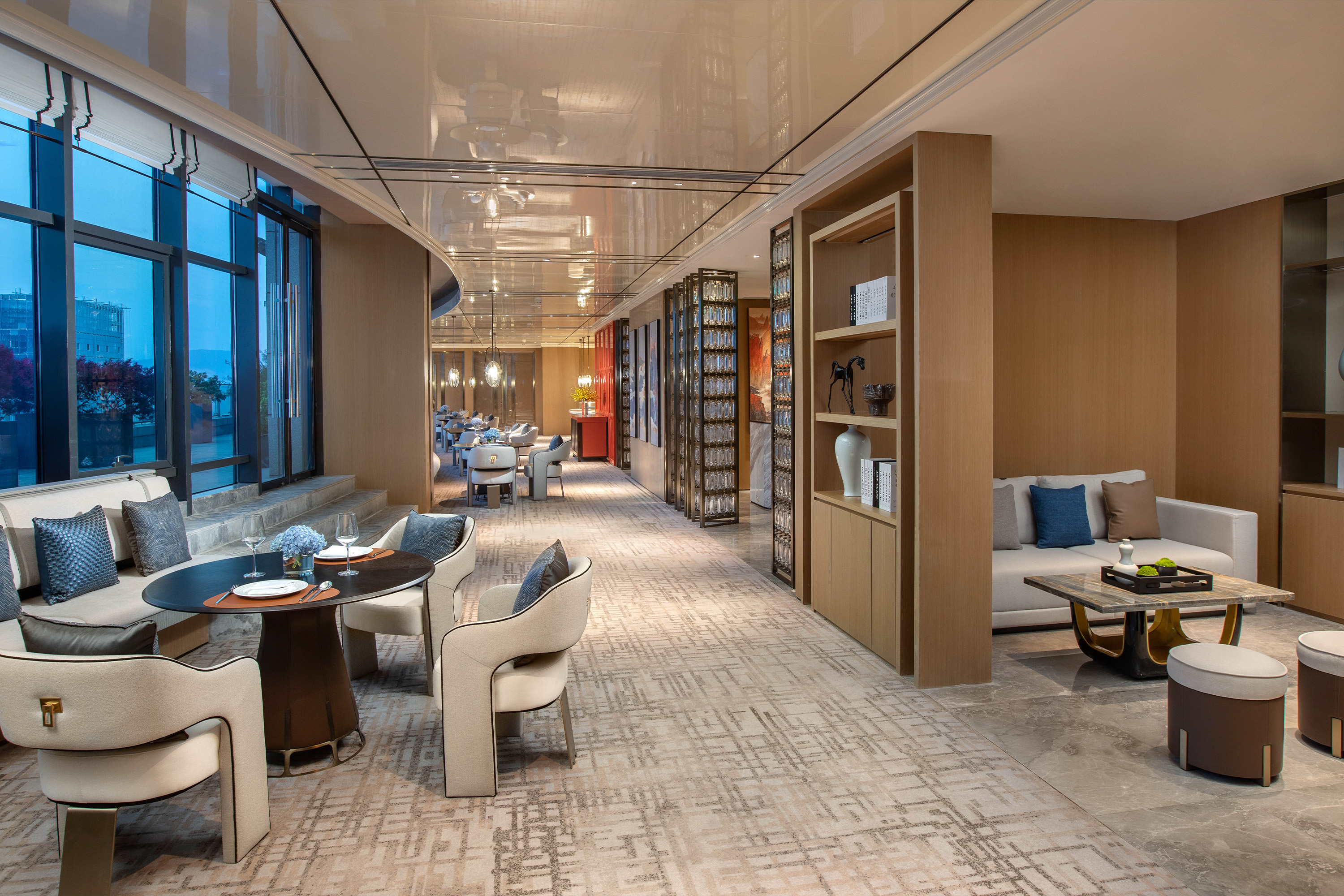 Wingate by Wyndham Kunming Airport restaurant in Kunming, Other than US/Canada