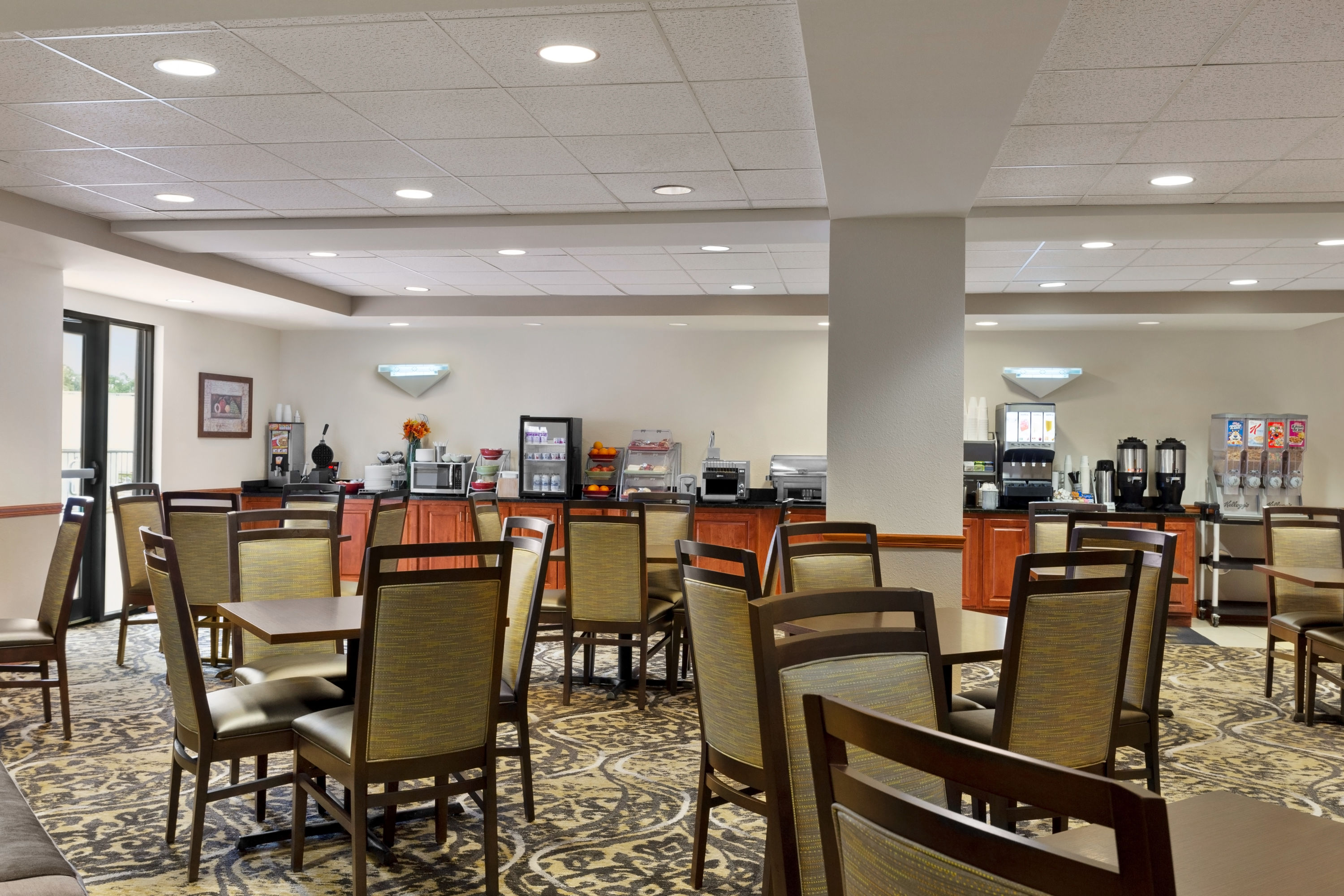 Wingate by Wyndham Bentonville Airport | Bentonville, AR Hotels
