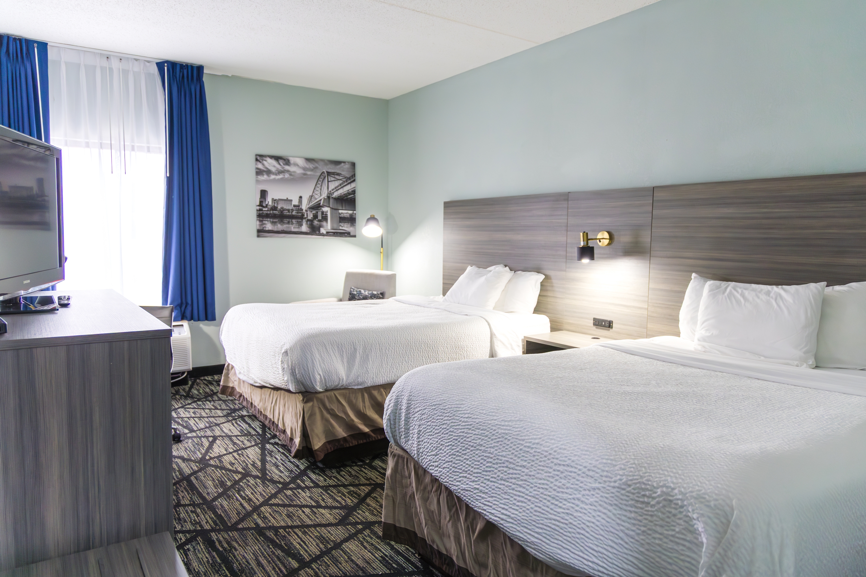 Guest room at the Wingate by Wyndham North Little Rock in North Little Rock, Arkansas