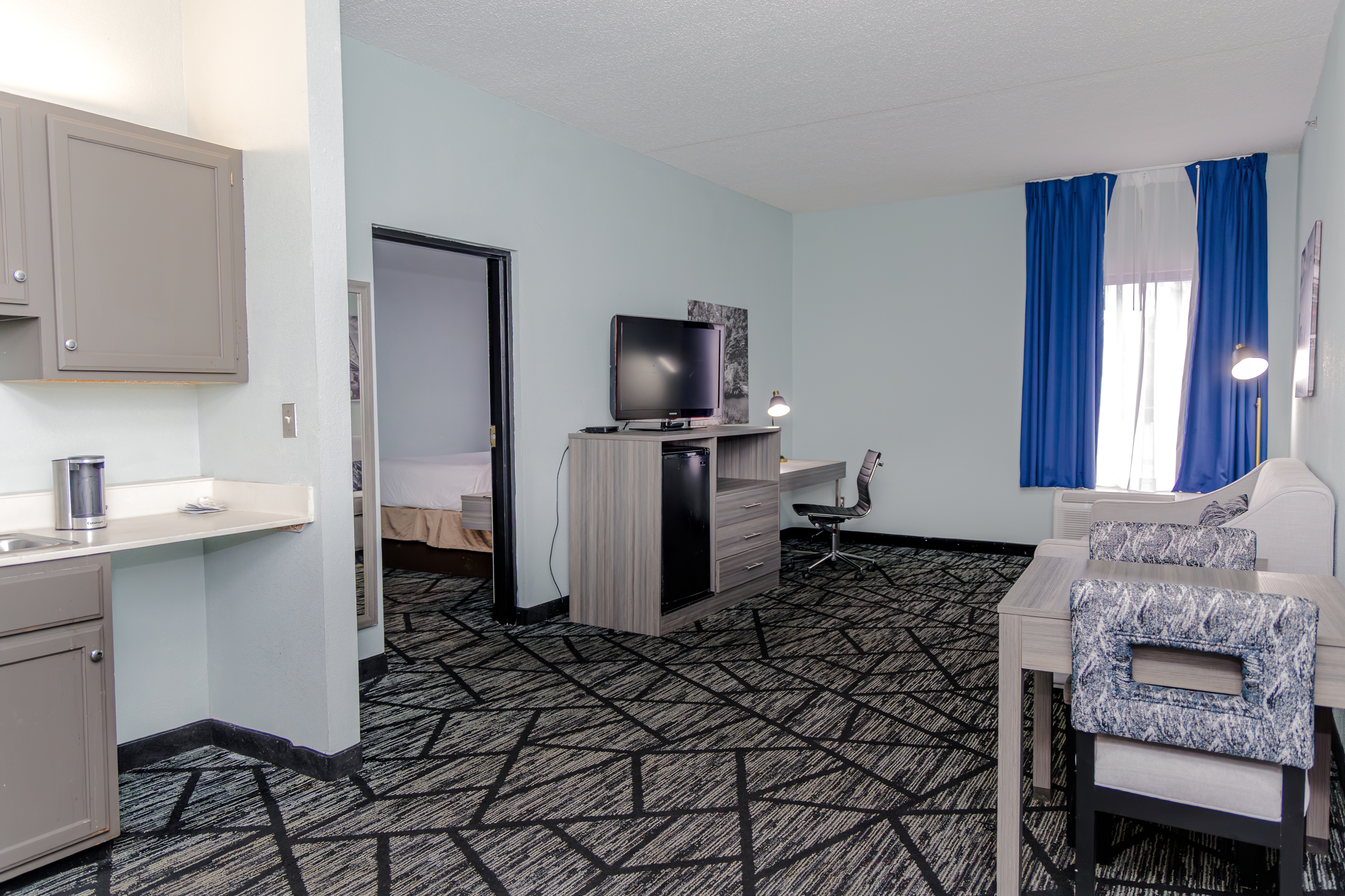 Guest room at the Wingate by Wyndham North Little Rock in North Little Rock, Arkansas