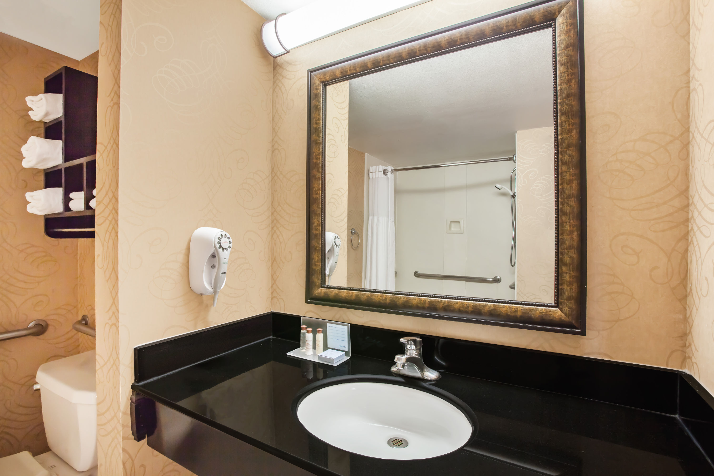 Double bed guest room at the Wingate by Wyndham North Little Rock in North Little Rock, Arkansas