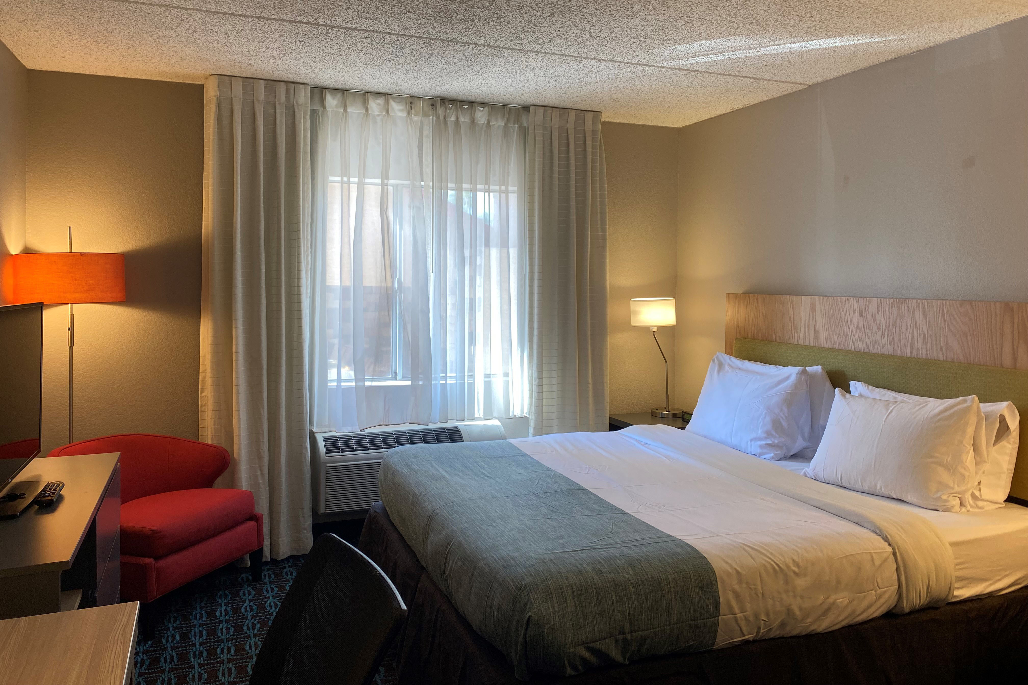 Guest room at the Wingate by Wyndham Chandler/Phoenix in Chandler, Arizona