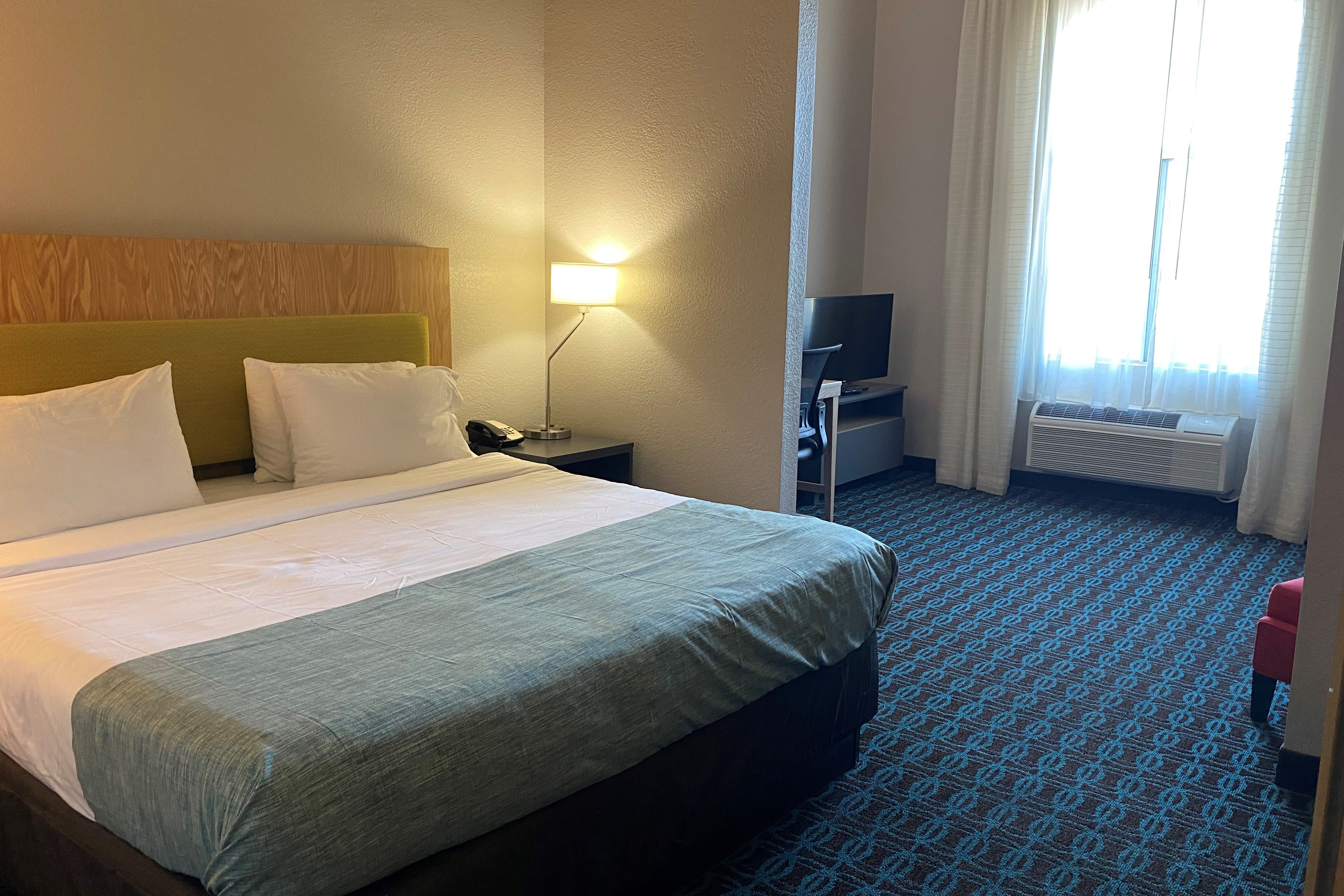 Guest room at the Wingate by Wyndham Chandler/Phoenix in Chandler, Arizona