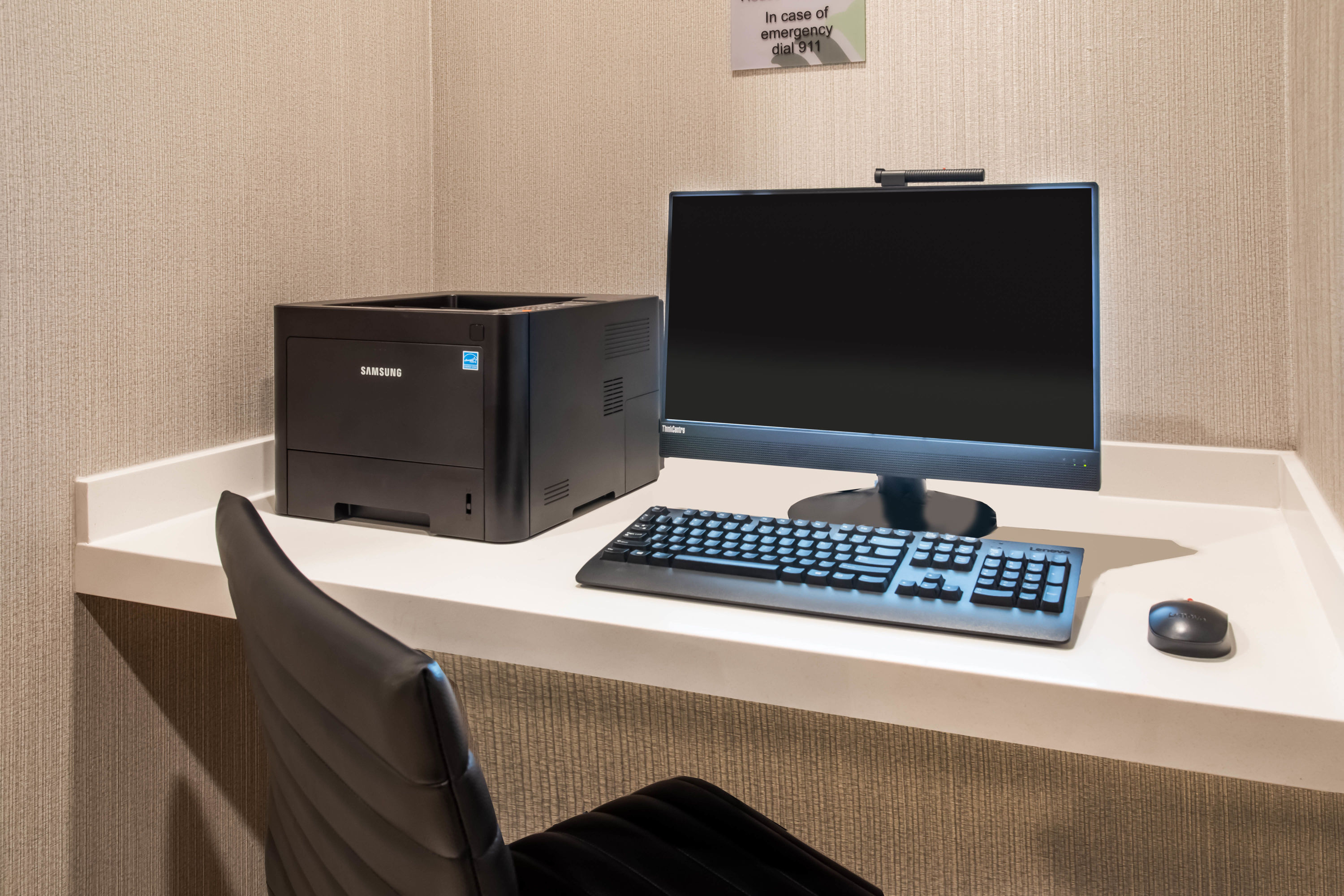 Wingate by Wyndham Denver Airport business center in Denver, Colorado