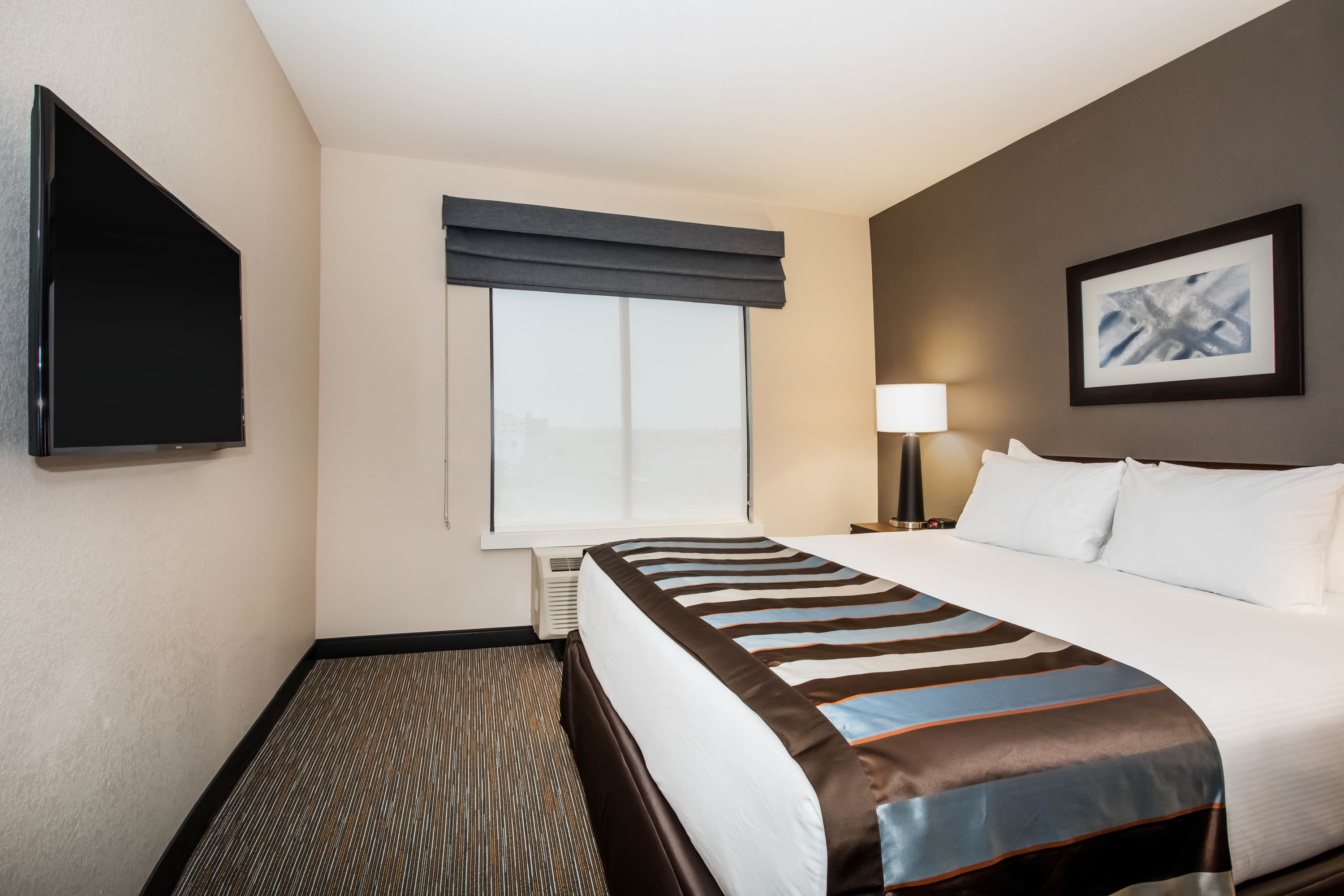 Wingate by Wyndham Denver Airport suite in Denver, Colorado