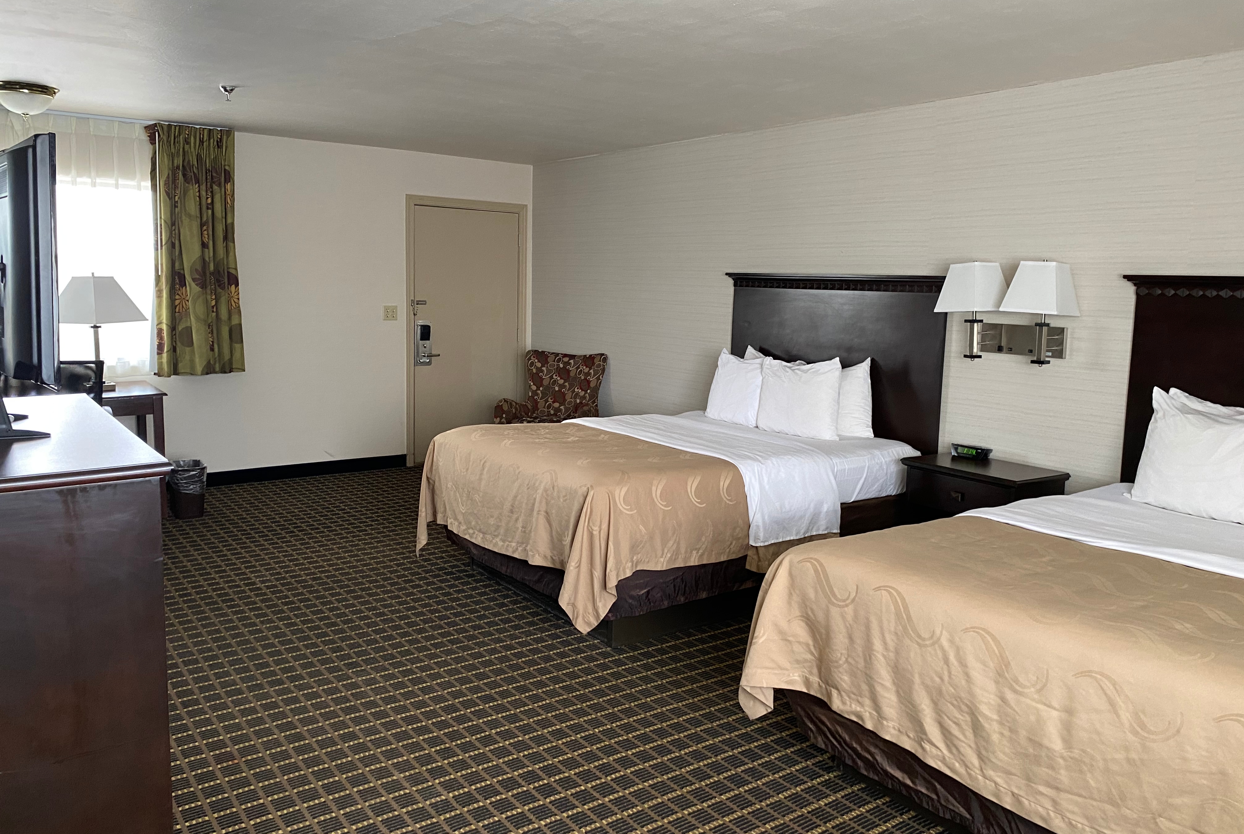 Guest room at the Wingate by Wyndham Gunnison Near Western Colorado University in Gunnison, Colorado