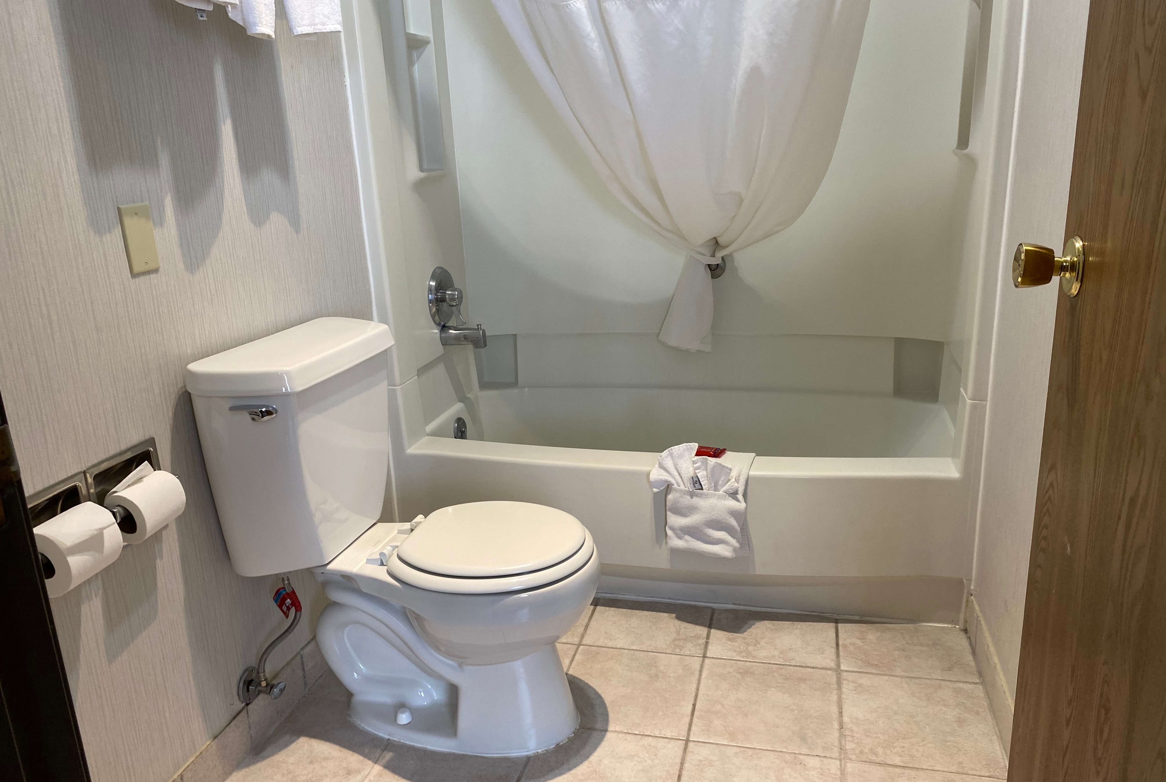 Guest room bath at the Wingate by Wyndham Gunnison Near Western Colorado University in Gunnison, Colorado