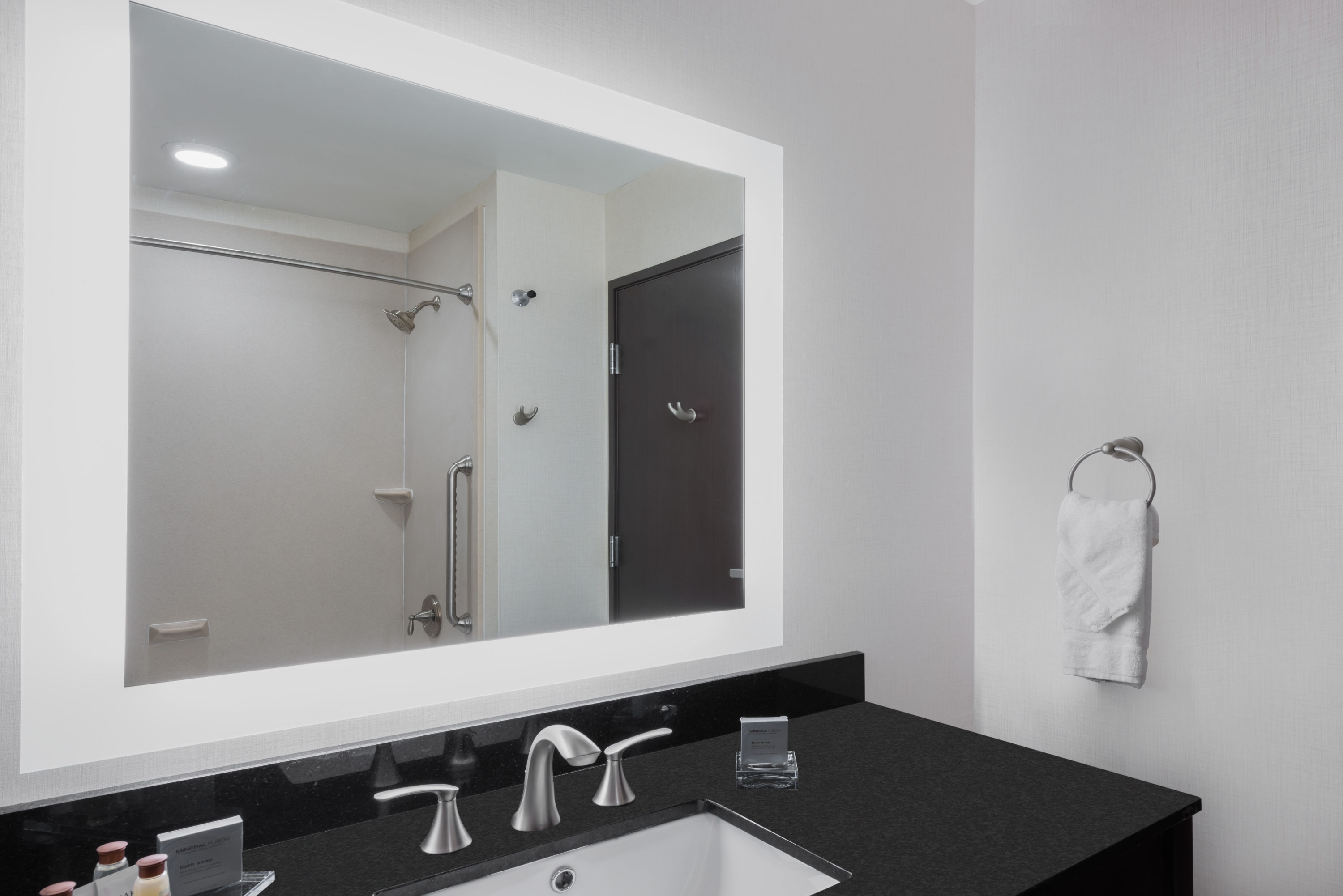 Guest room bath at the Wingate by Wyndham Loveland in Johnstown, Colorado