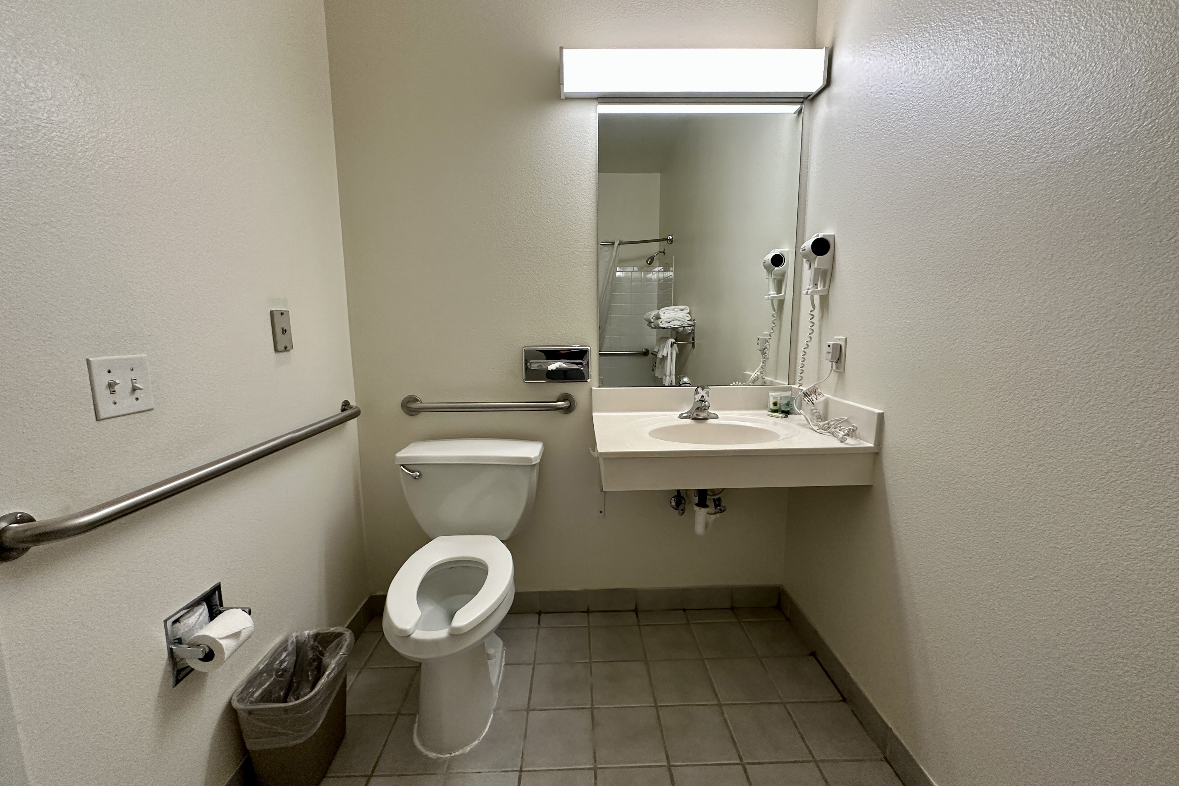 Guest room bath at the Wingate by Wyndham New Castle - Glenwood Springs in New Castle, Colorado
