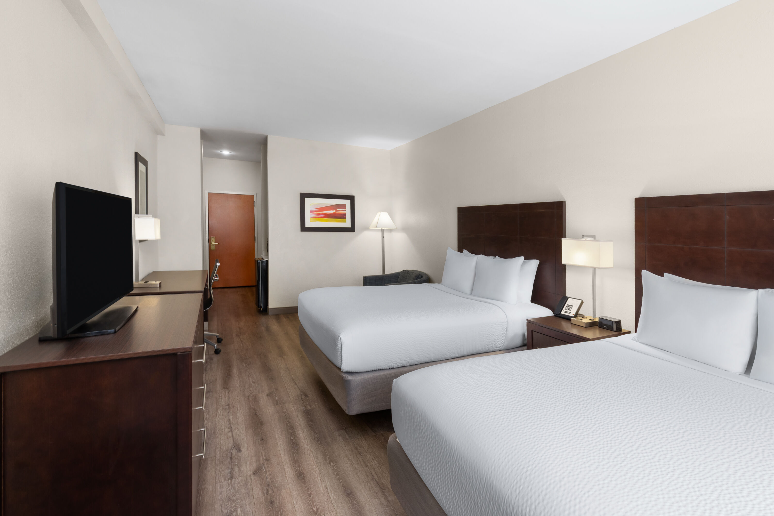 Guest room at the Wingate by Wyndham Destin in Destin, Florida