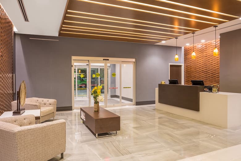 Wingate By Wyndham Miami Airport D Hotels Fl 33166 Wingate By Wyndham Miami Airport Hotel Lobby In D Florida
